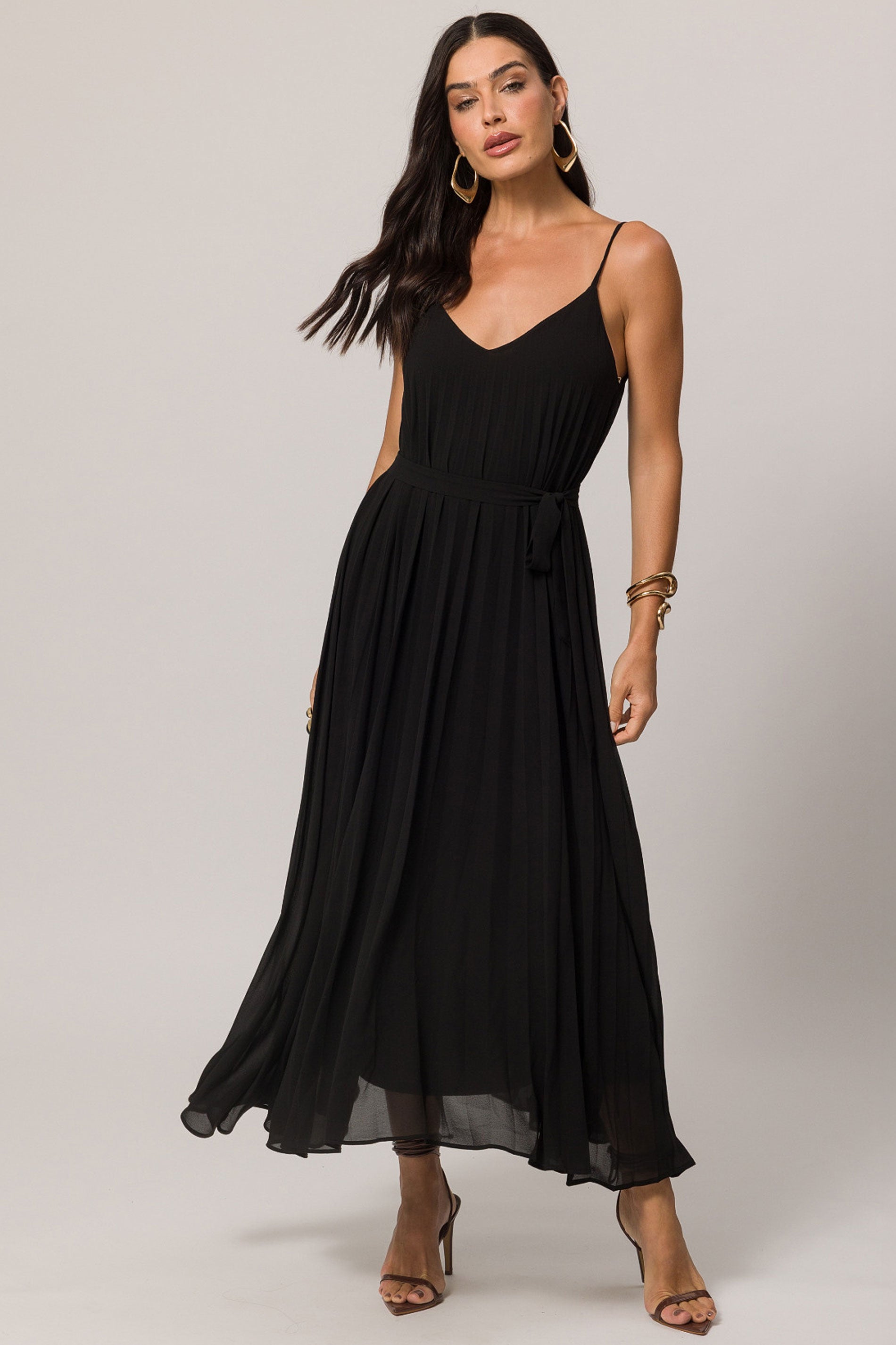 Vestido longo de alça em chiffon soft com decote V