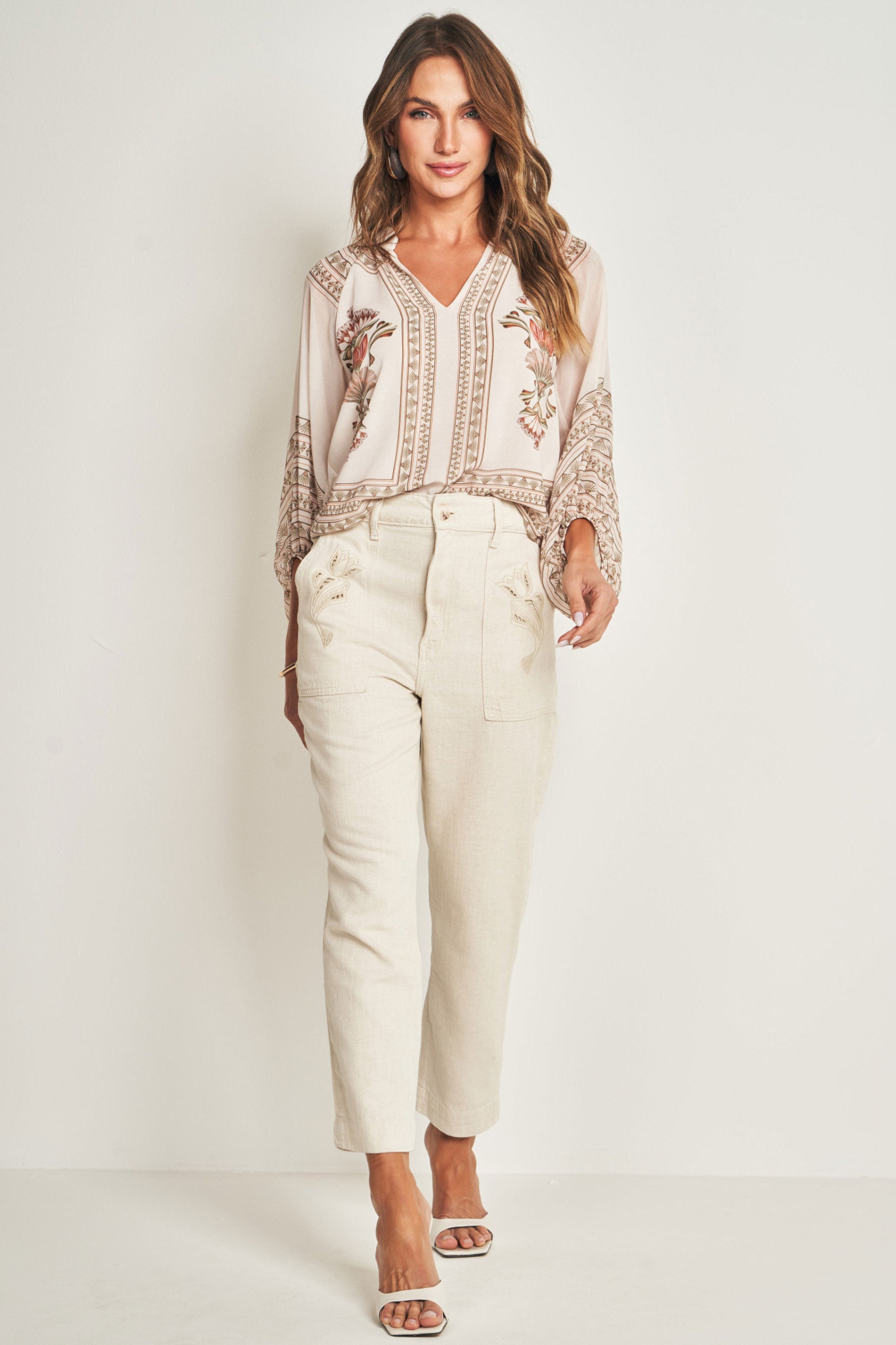 Blusa de Manga 3/4 em Plano Chiffon Soft