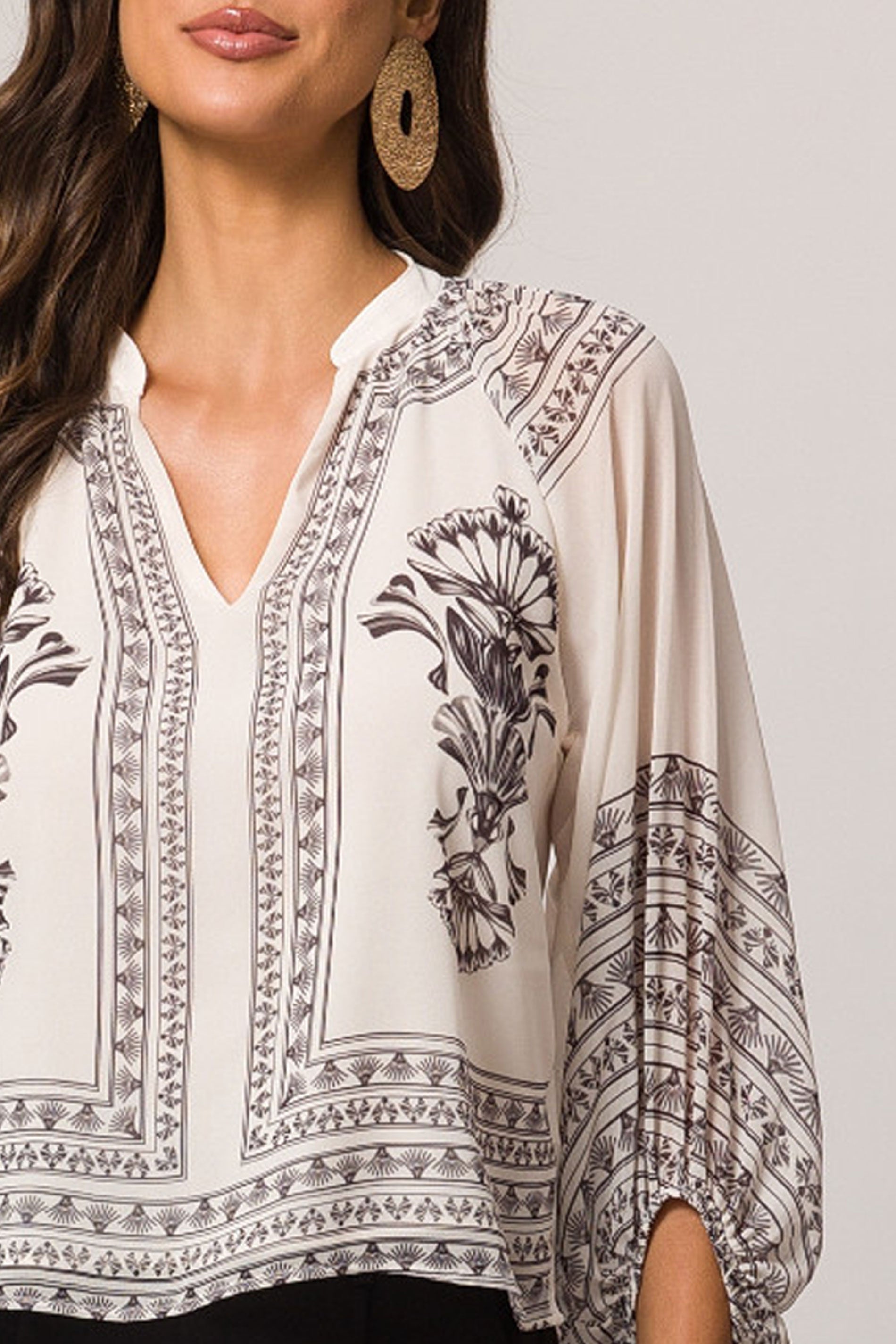 Blusa de Manga 3/4 em Plano Chiffon Soft