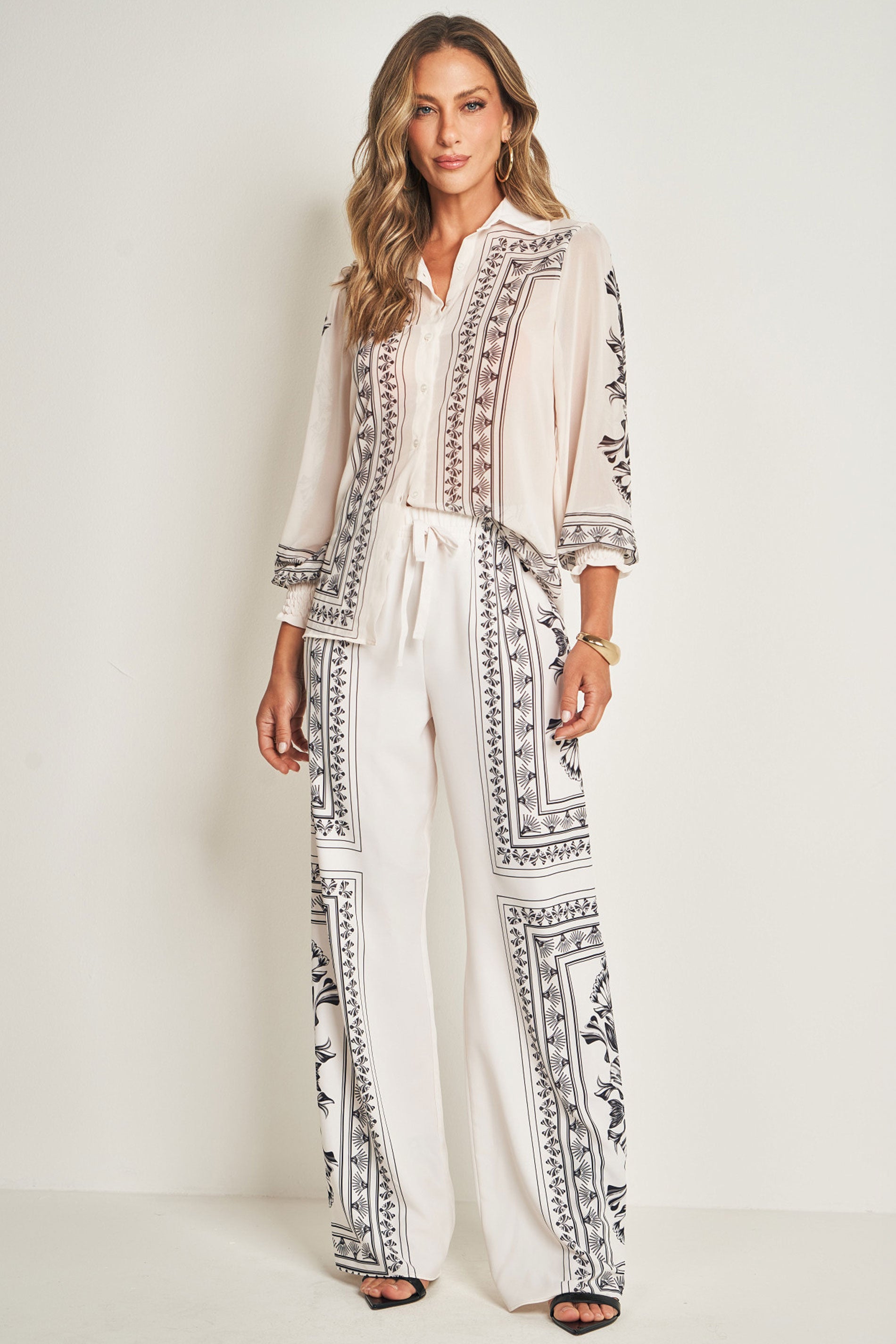 Calça em Plano Soft Opaque