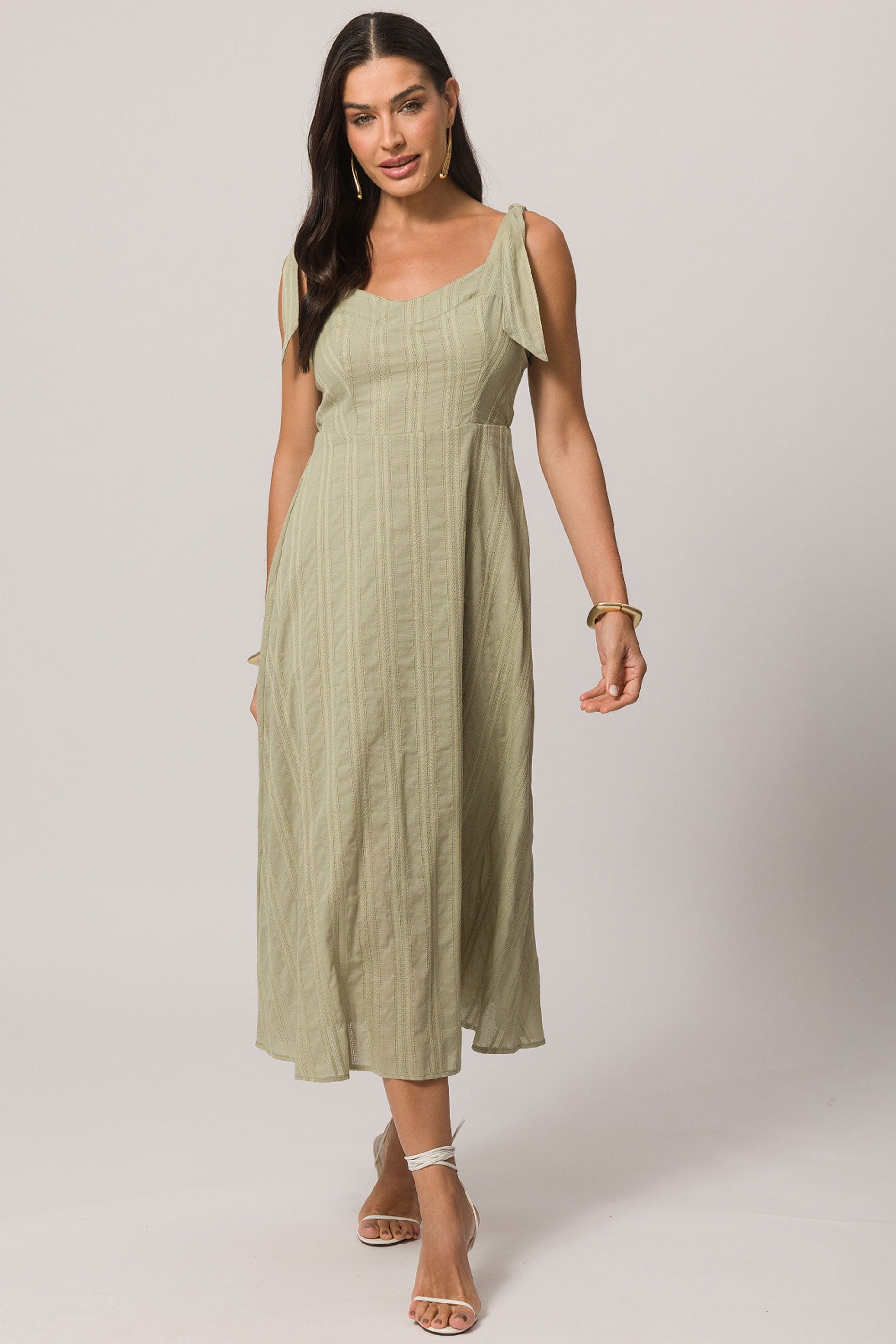 Vestido Midi de Alça em Plano Cambraia Listrada