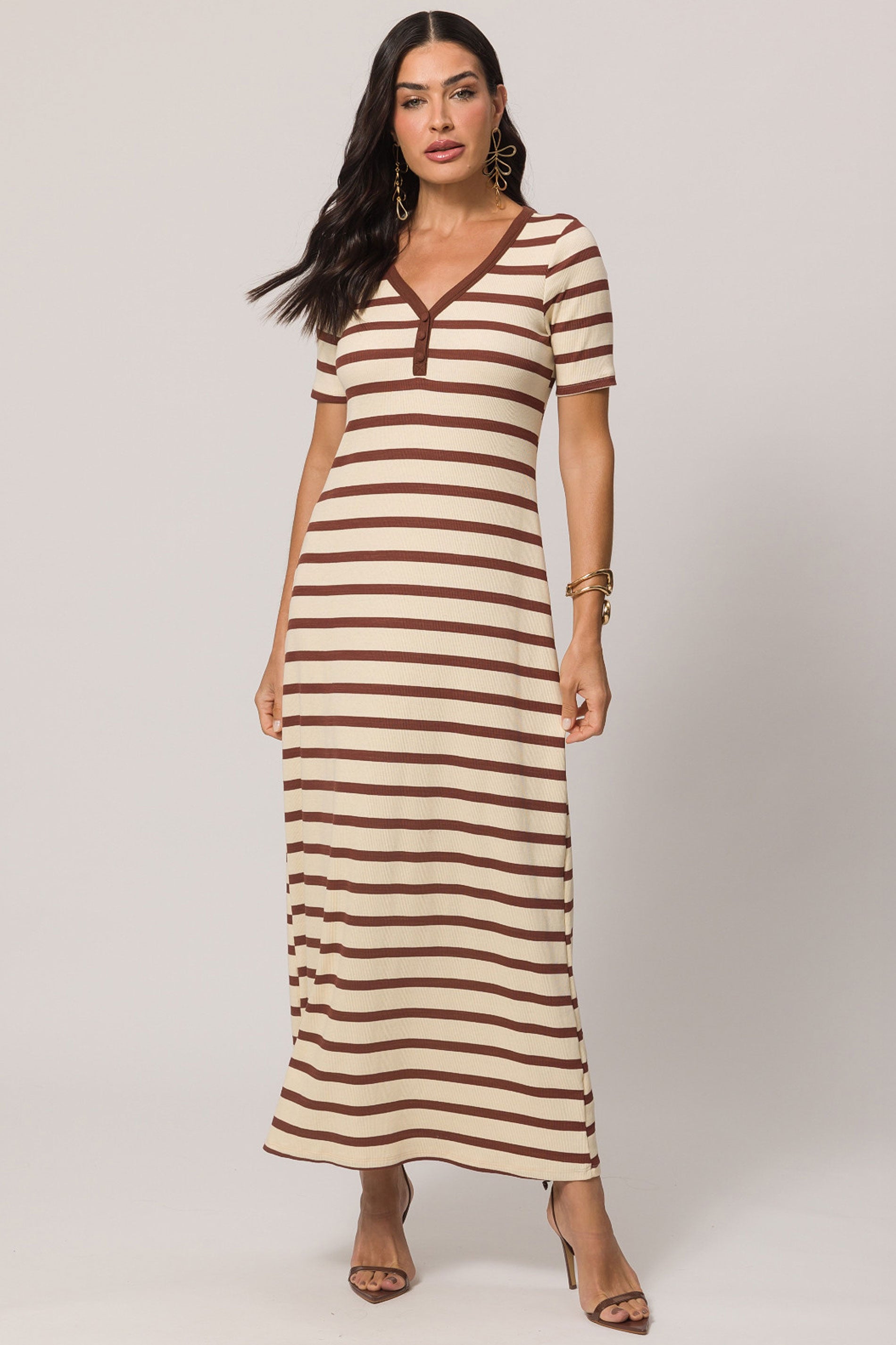 Vestido Longo de Manga Curta em Ribana