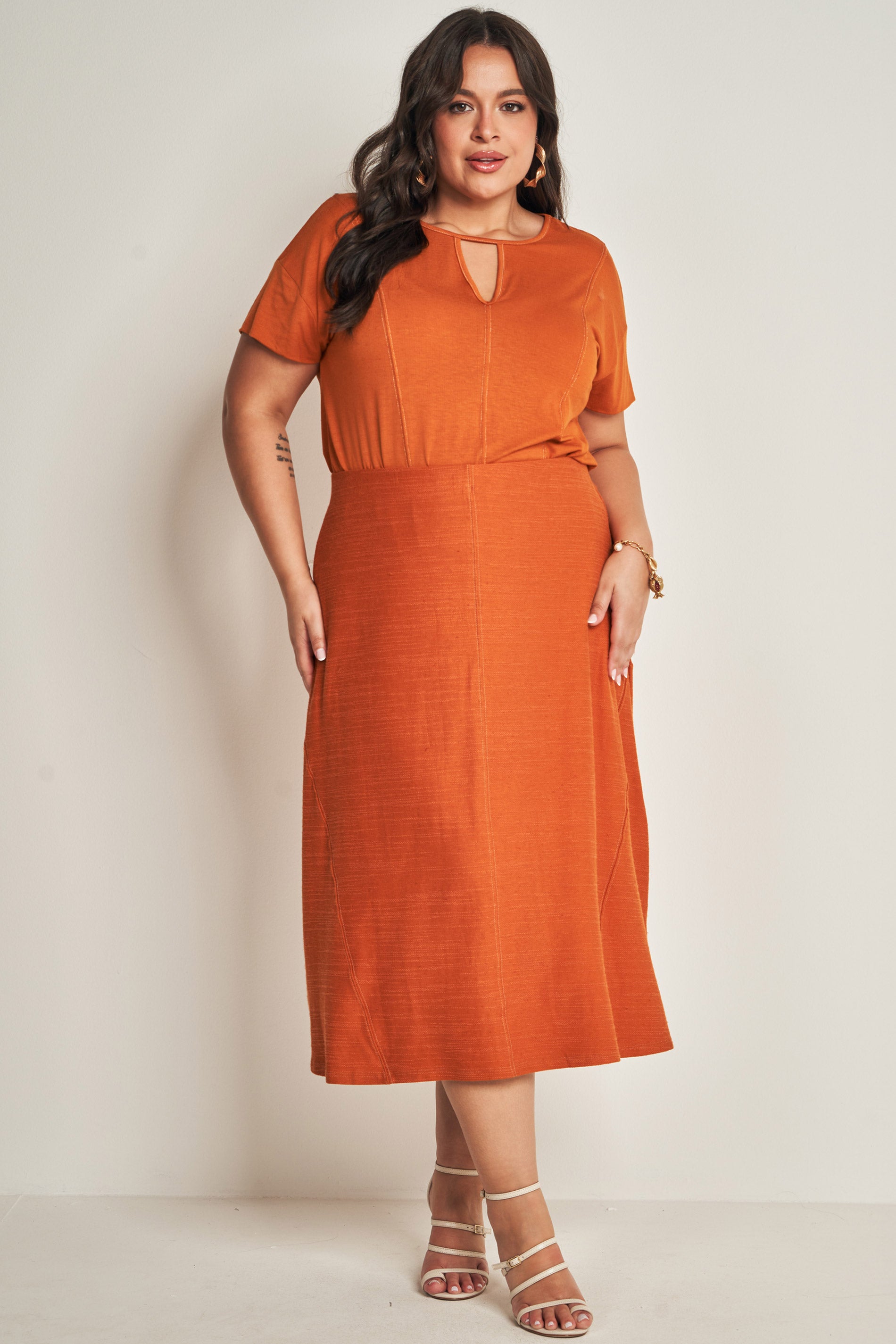 Saia midi em moletinho viscolinho