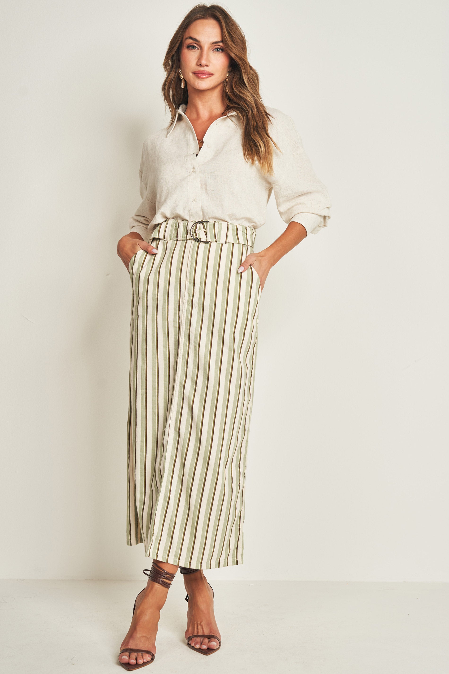 Saia midi de sarja com cinto