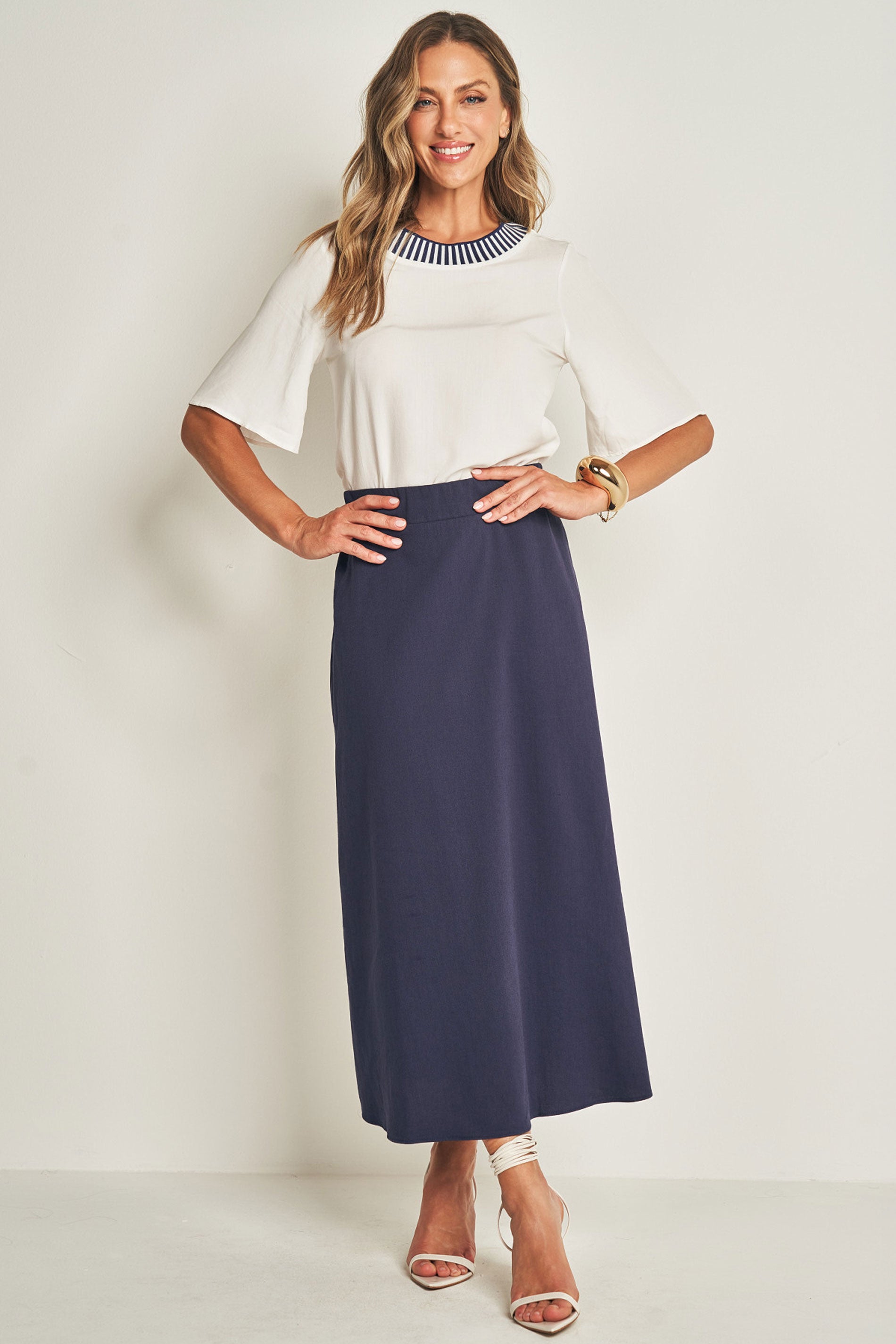 Blusa de Manga Curta em Plano Viscose