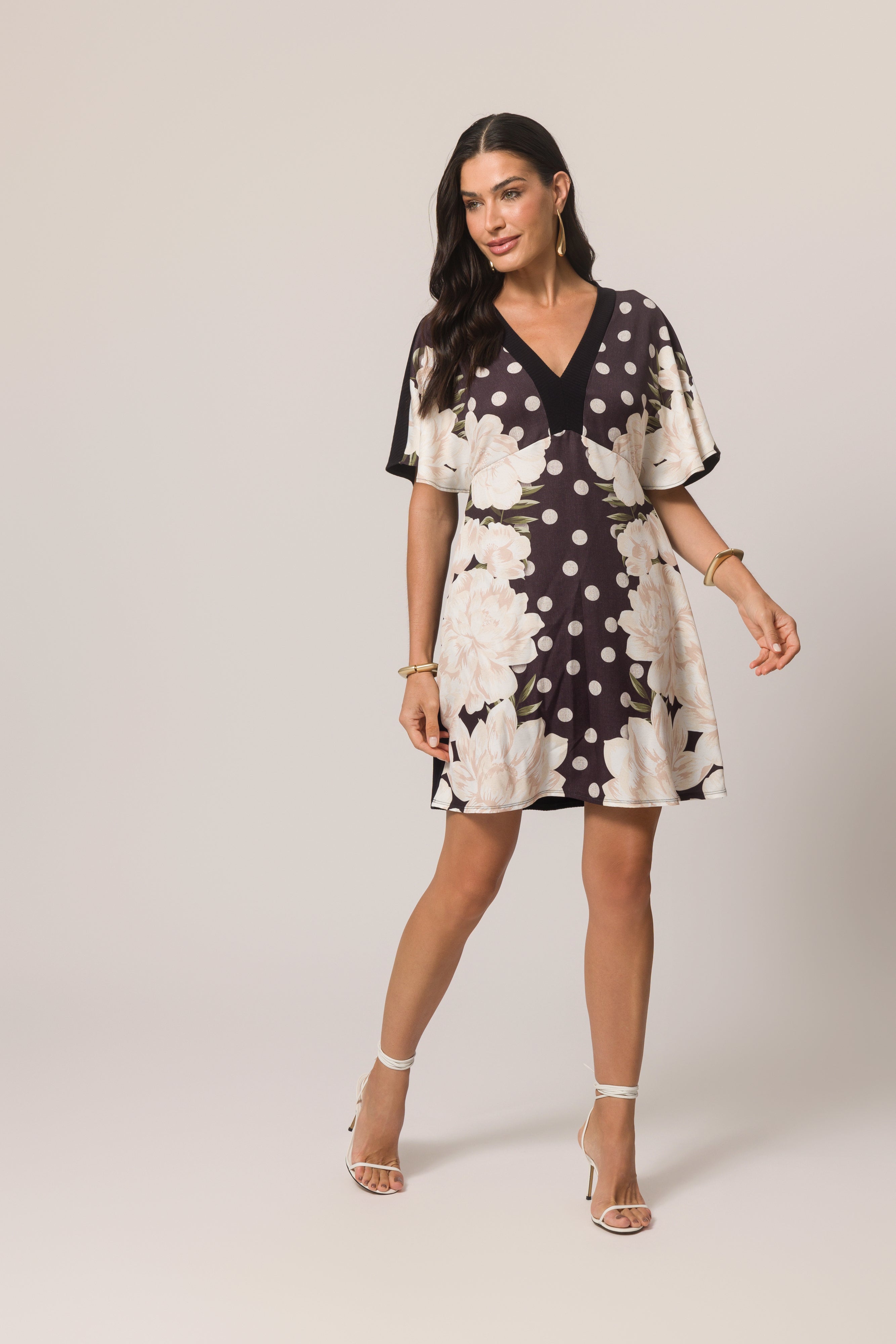 Vestido curto em sarja e ribana