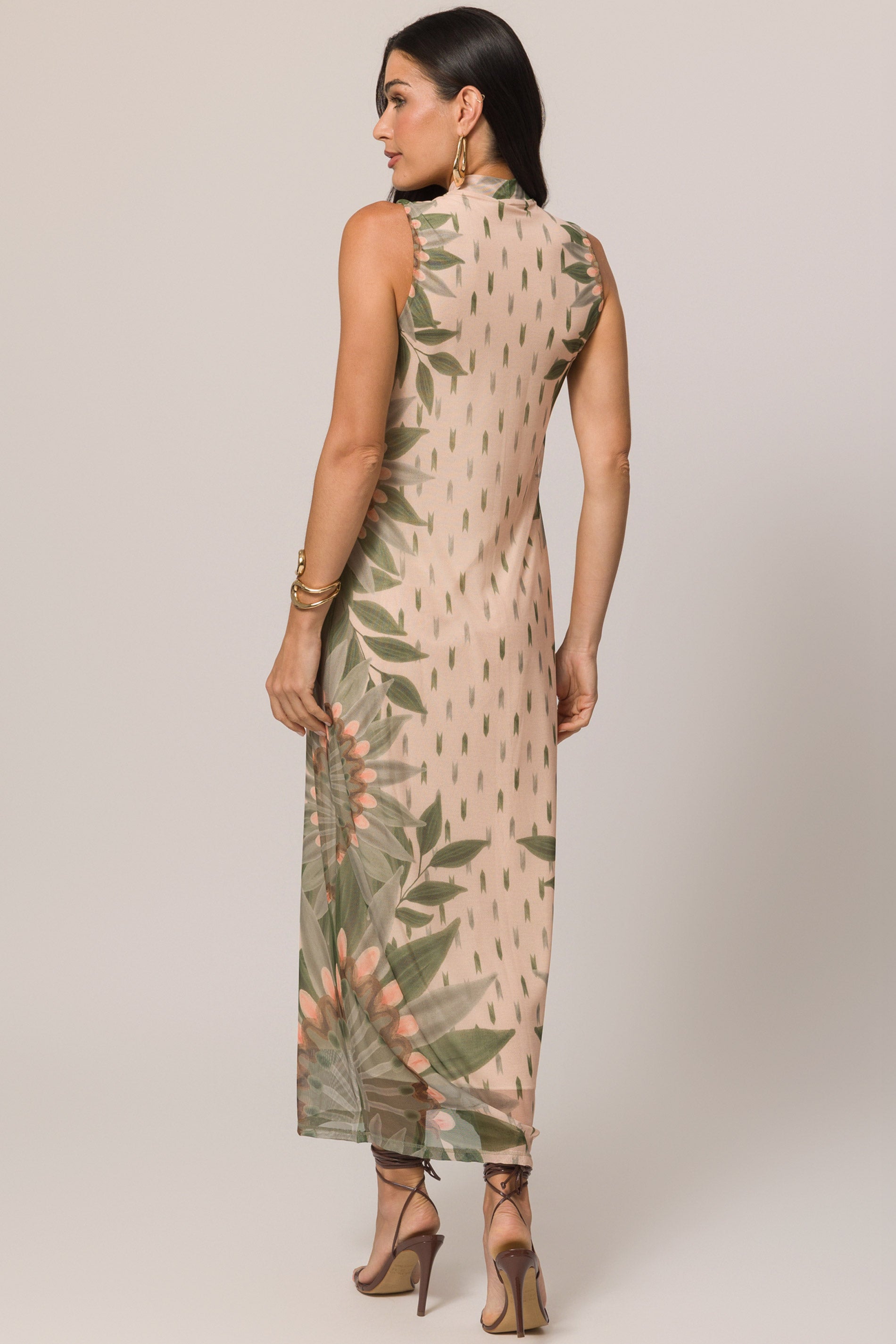 Vestido Longo Estampado em Tule