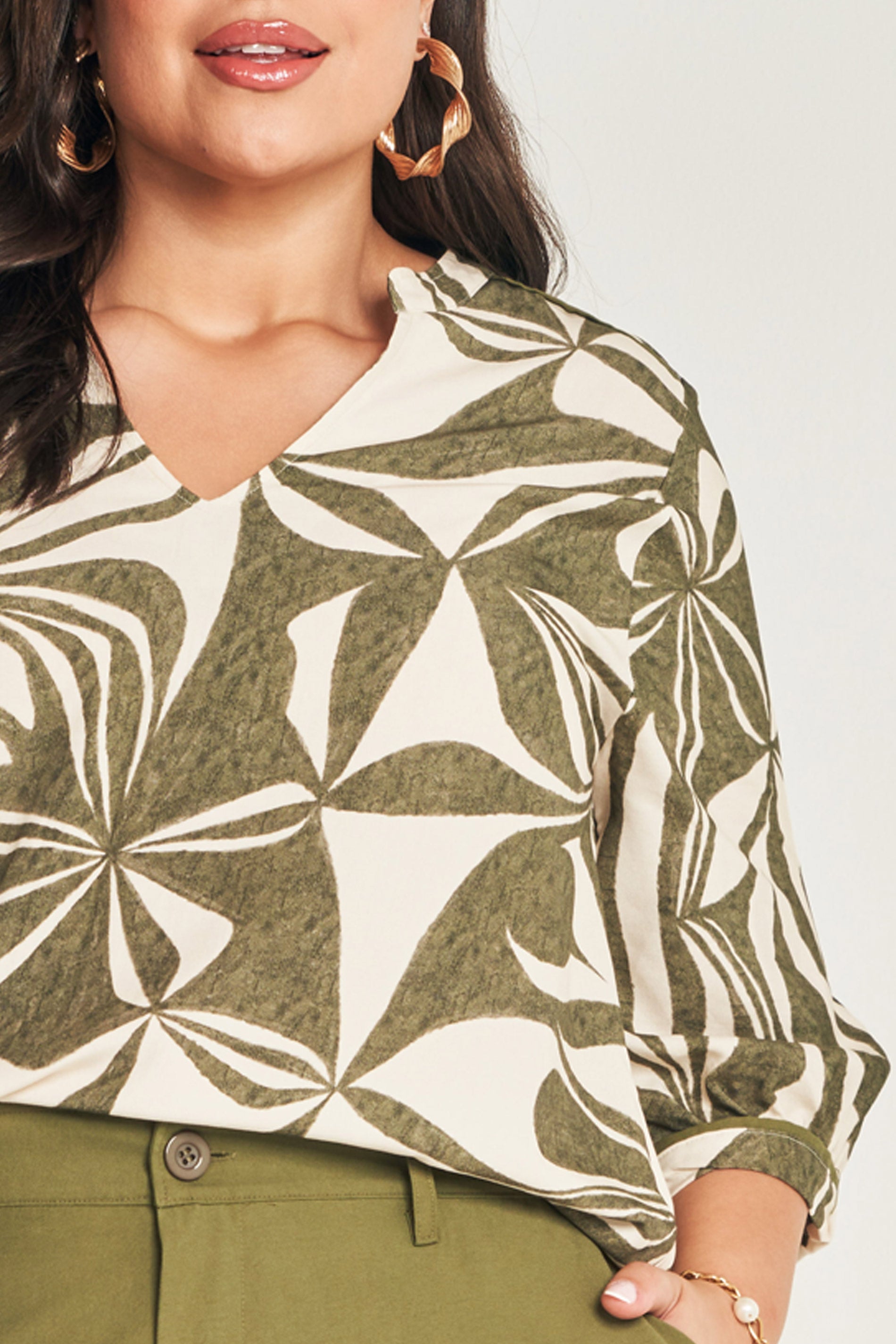 Blusa com manga 3/4 em viscose