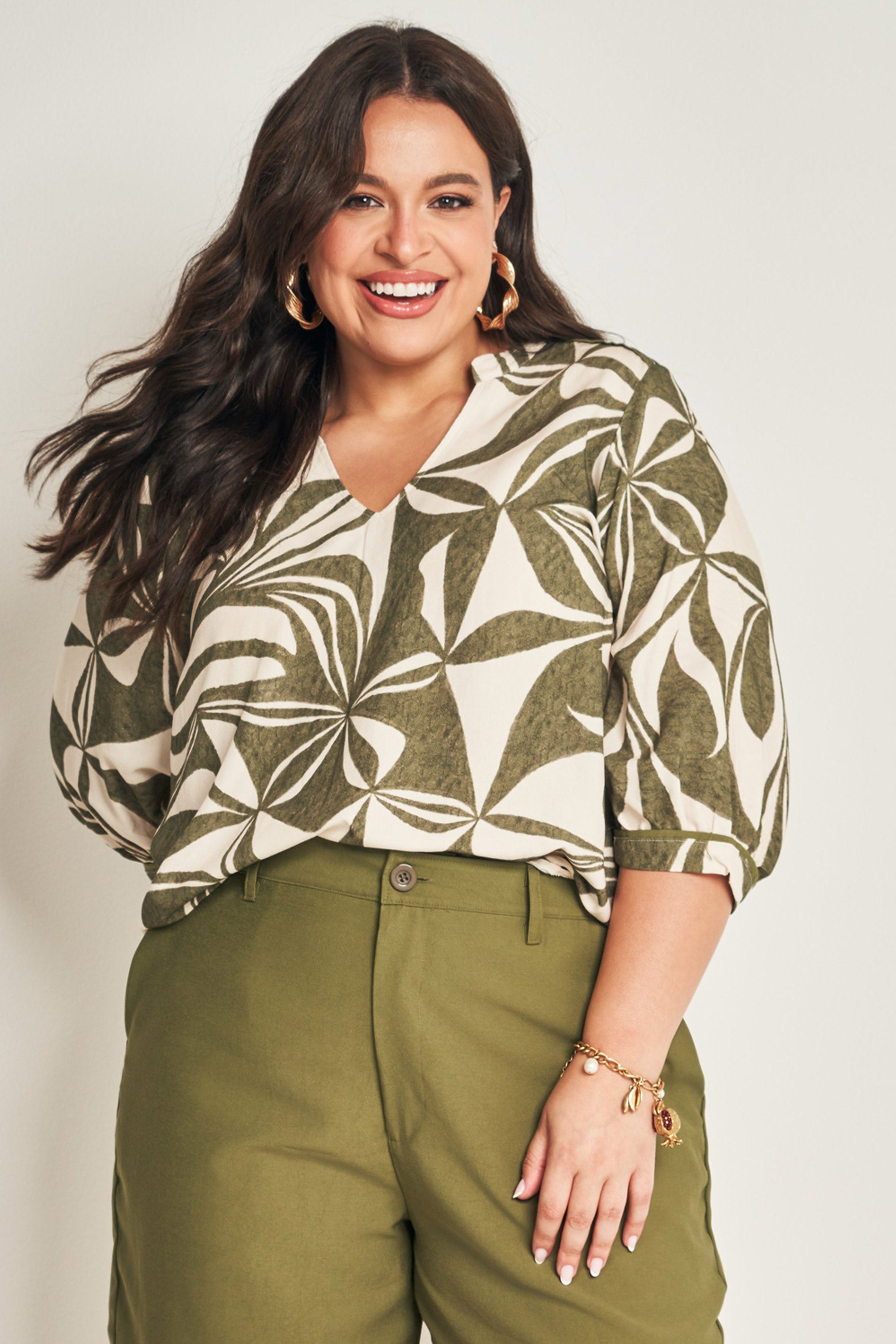 Blusa com manga 3/4 em viscose