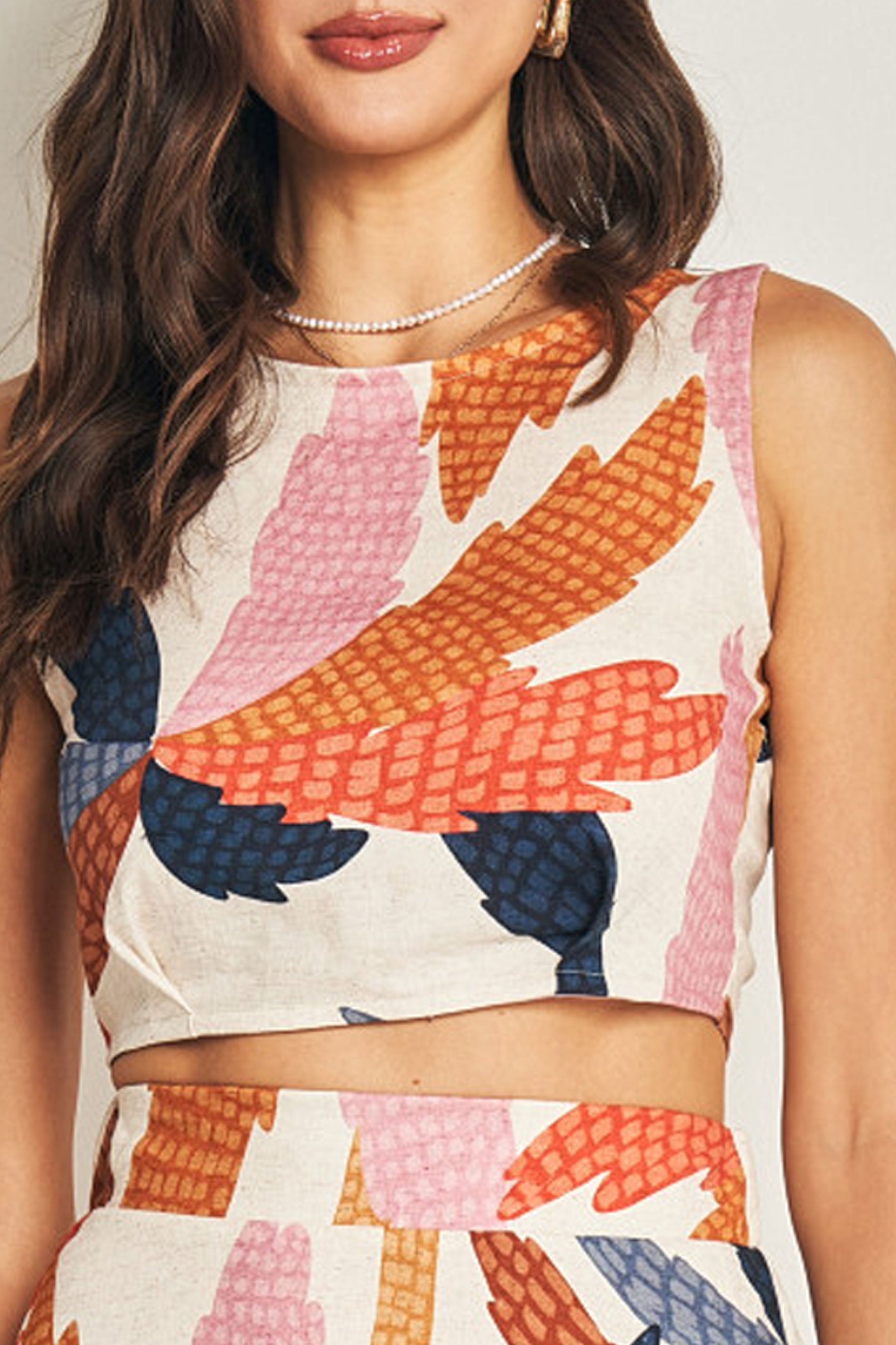 Blusa sem Manga em Plano Viscolinho com Amarração