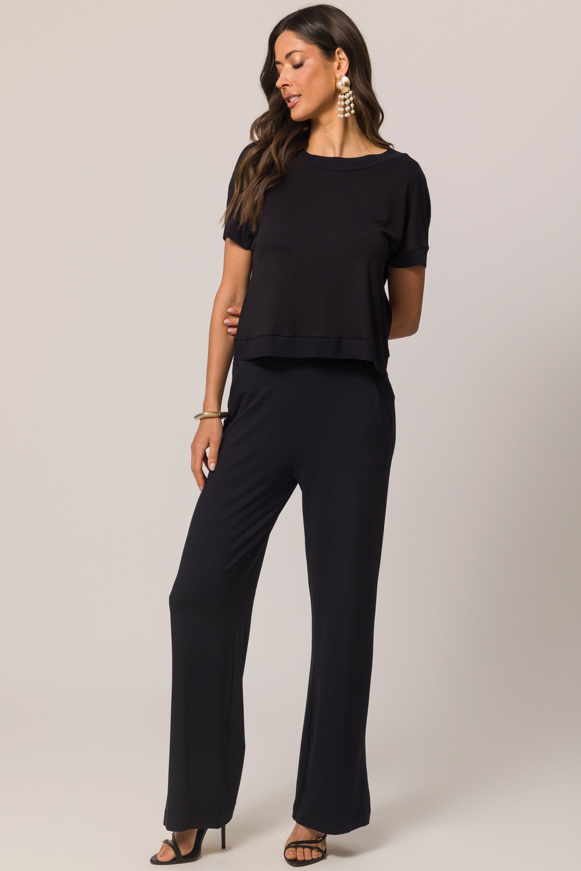 Blusa manga curta em viscose e ribana