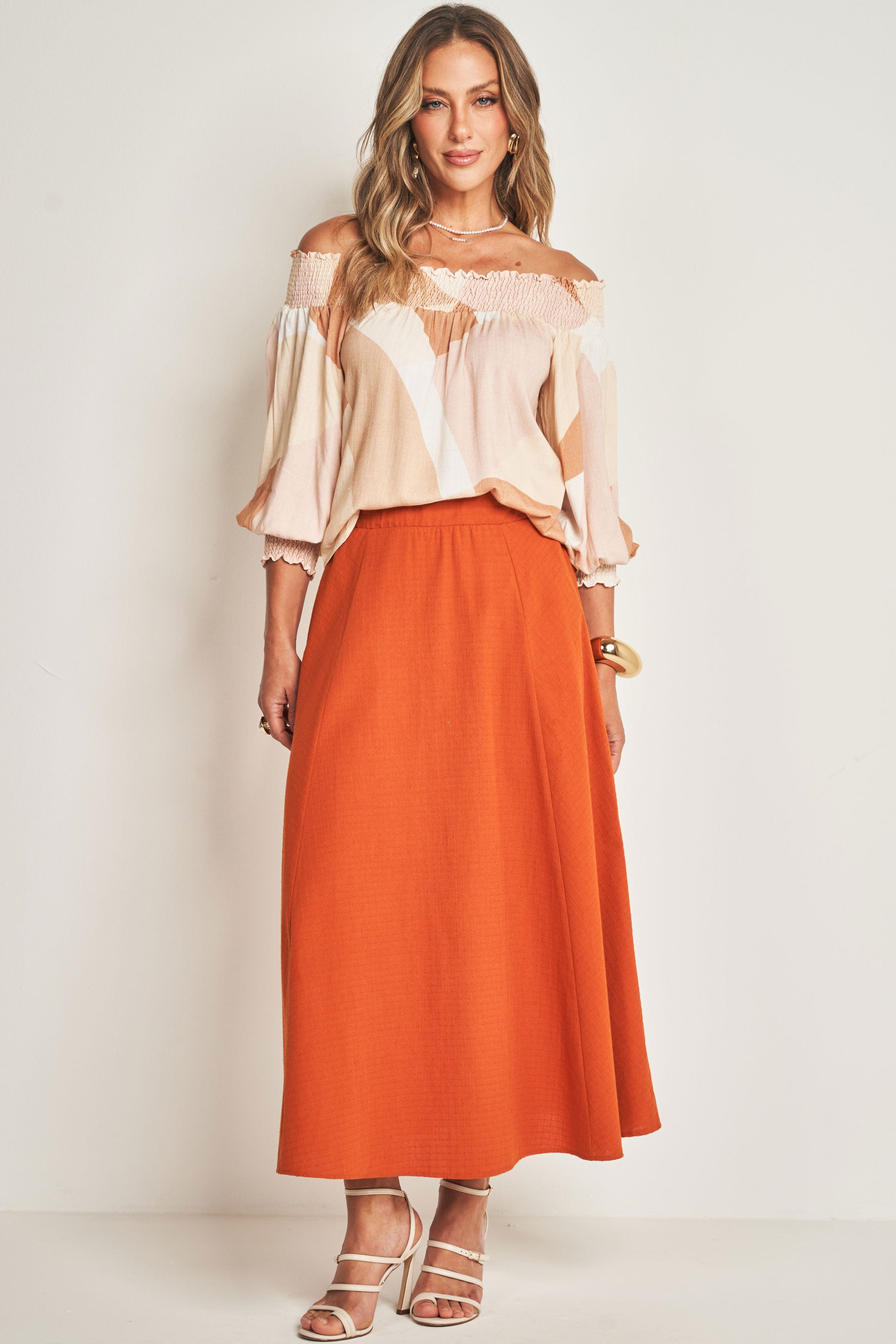 Saia Longa em Plano New Grid