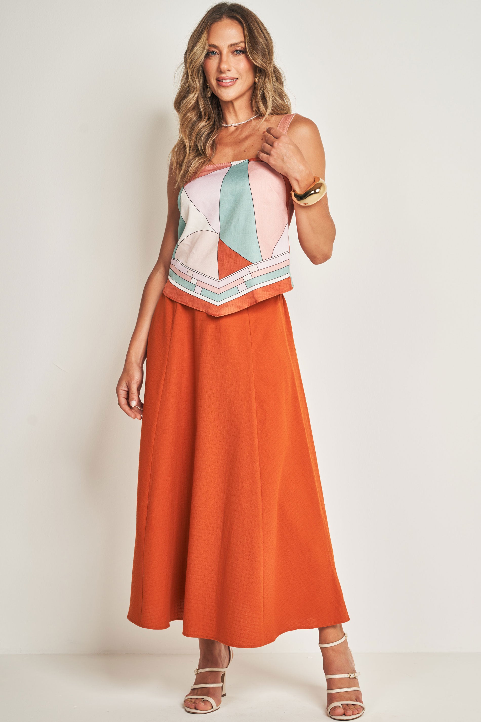 Blusa de Alça em Plano Sarja Four Way e Viscose Flamê com Elastano