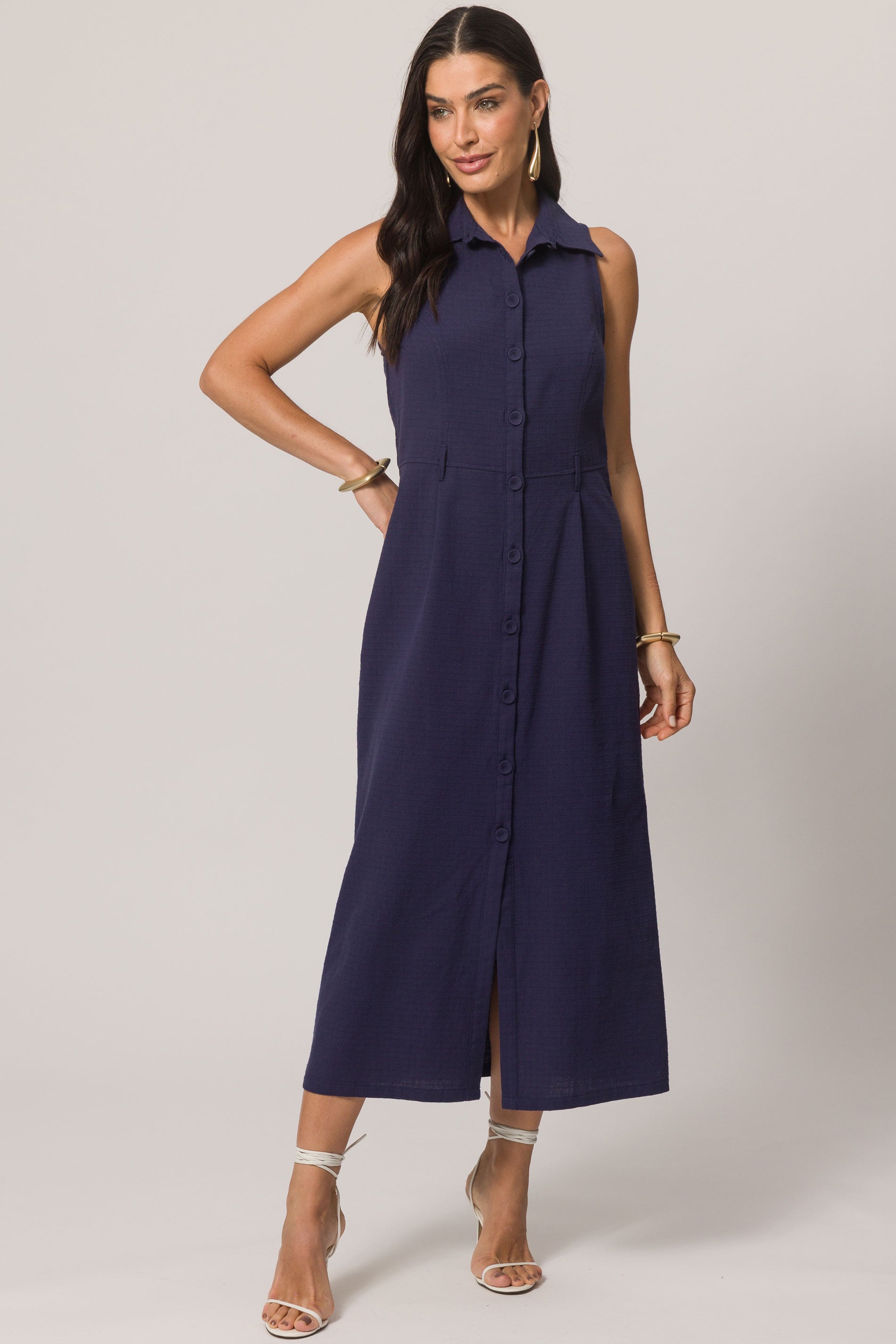 Vestido Longo sem Manga em Plano New Grid