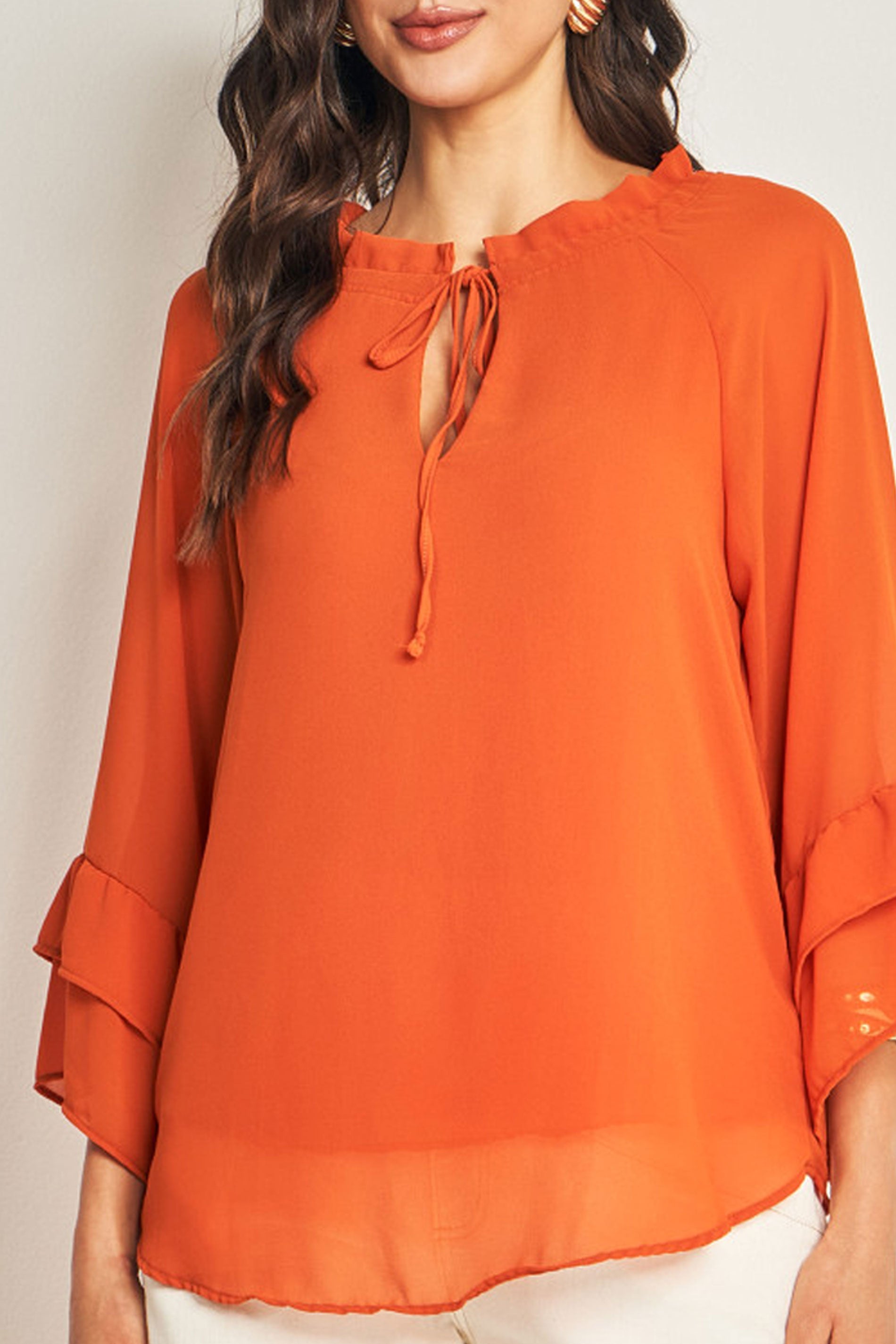 Blusa de Manga 7/8 em Chiffon Soft com Amarração Frontal