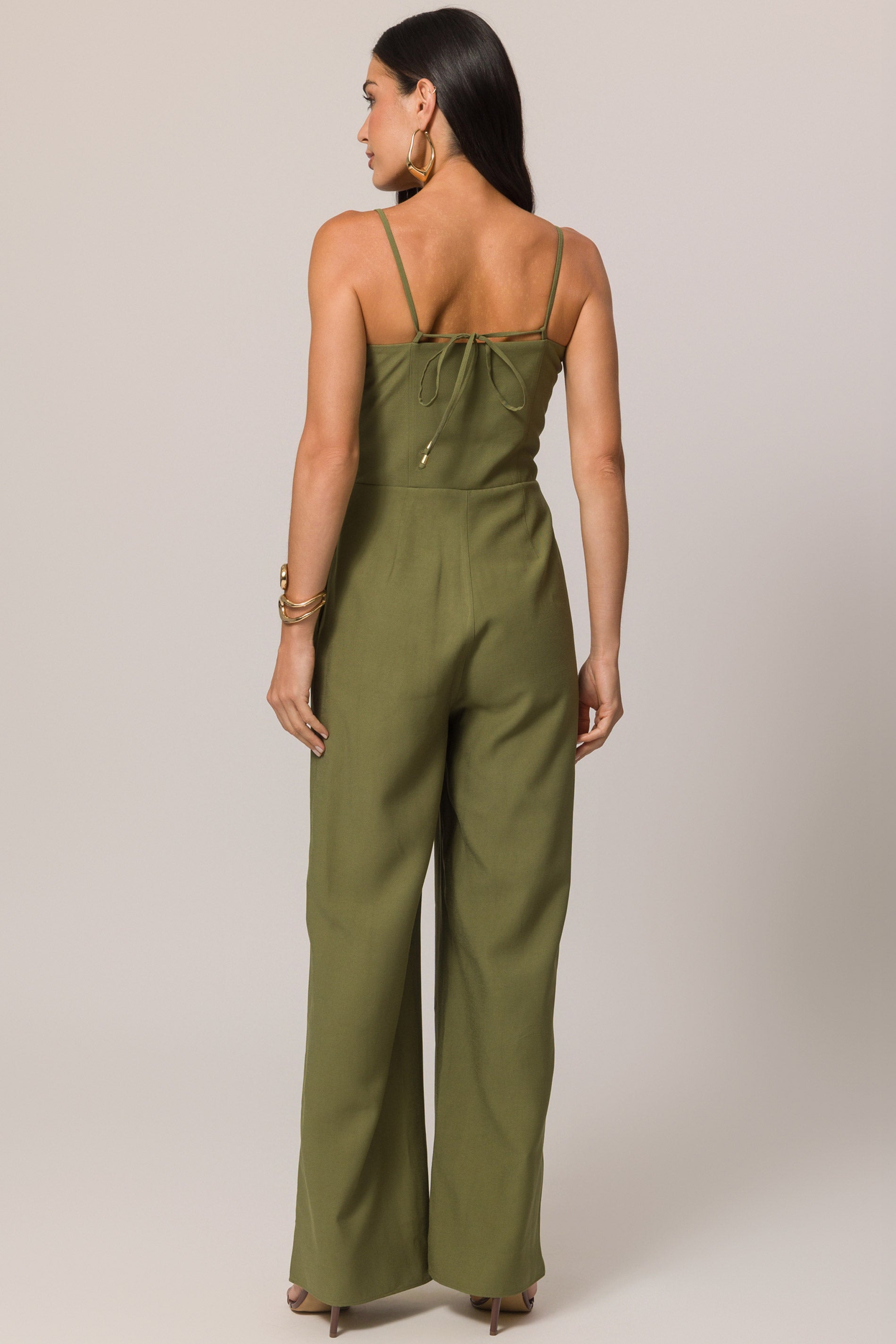 Macacão de alça com amarração