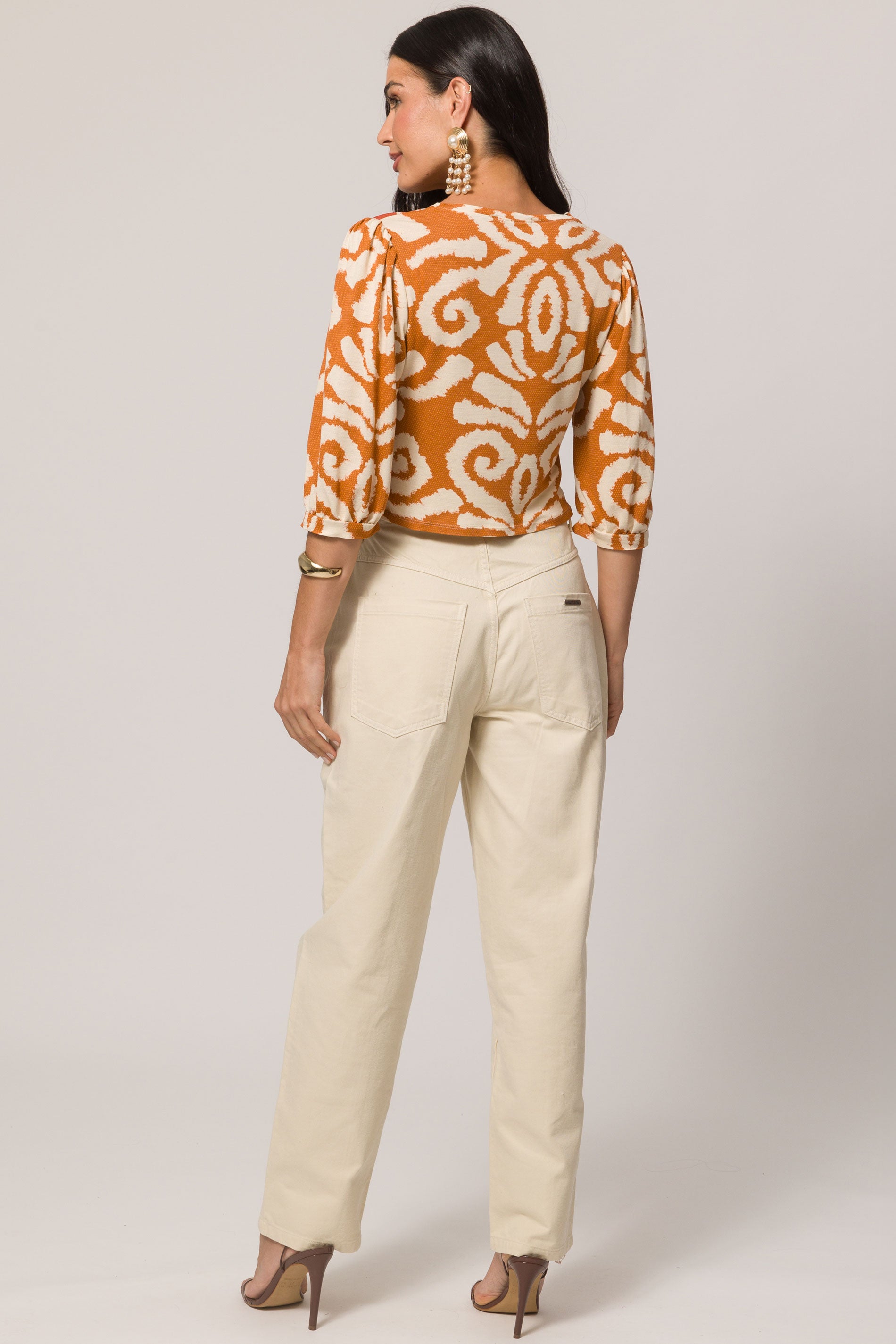 Blusa de Manga 3/4 em Plano Crepe Stripe e Malha Cloé