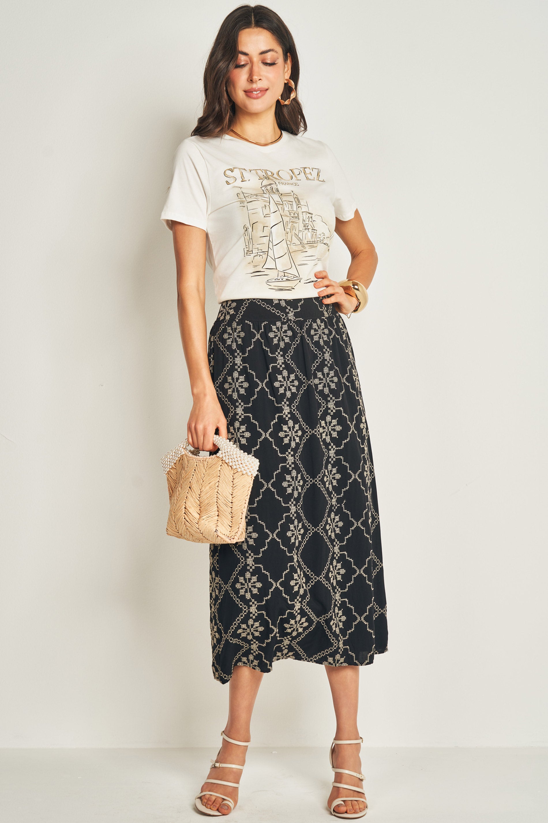 Saia Longa Bordada em Viscose com Estampa Geométrica