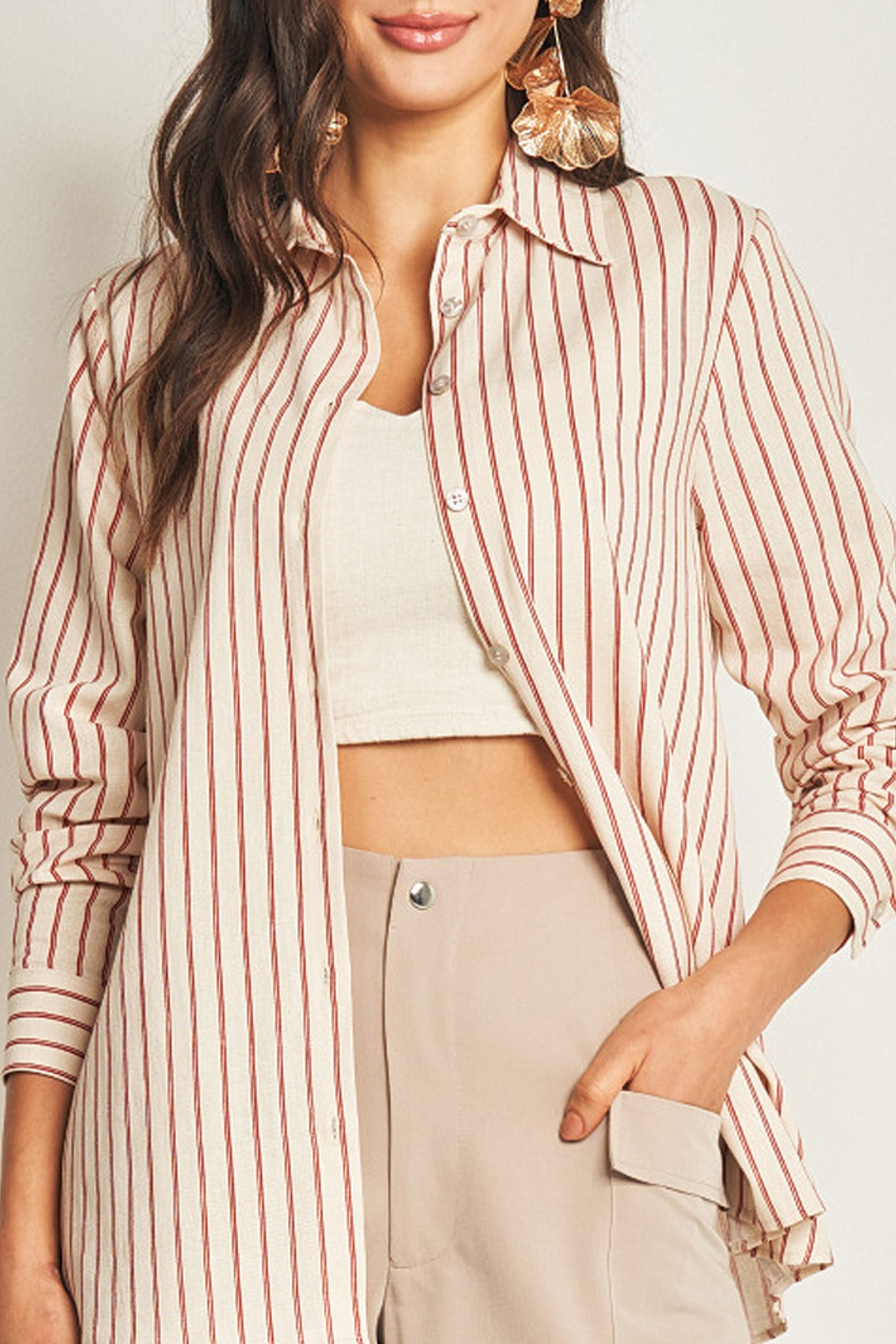 Camisa de Manga Longa em Plano Linen com Listras