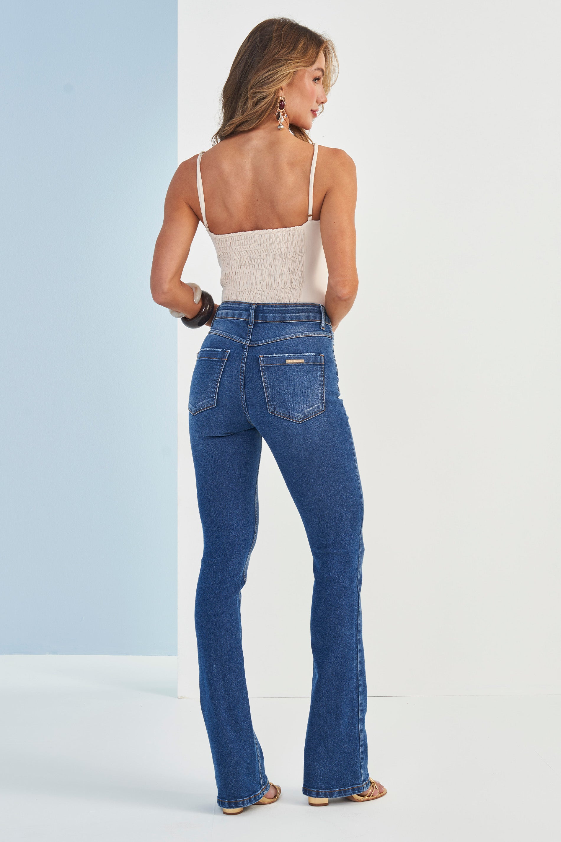 Calça Jeans Cintura Alta Bootcut