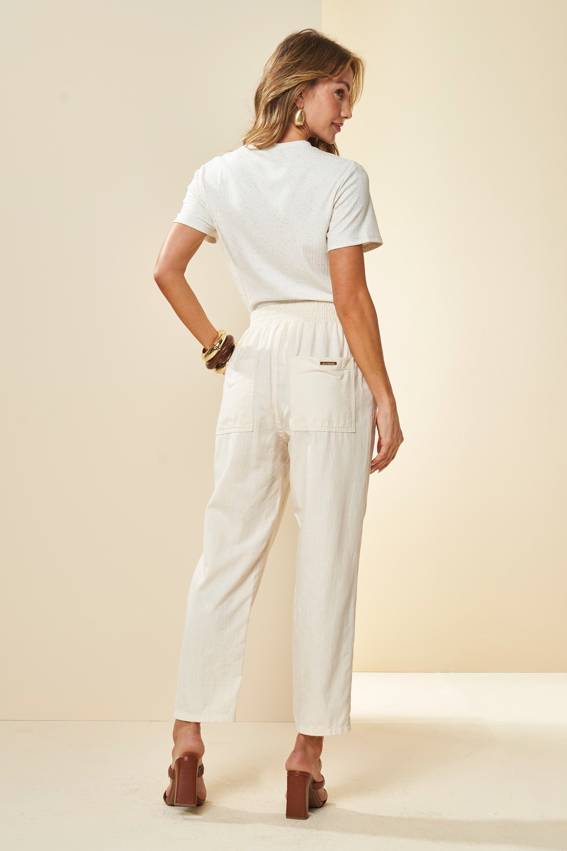 Calça Cintura Alta Jogger Brisa em Sarja