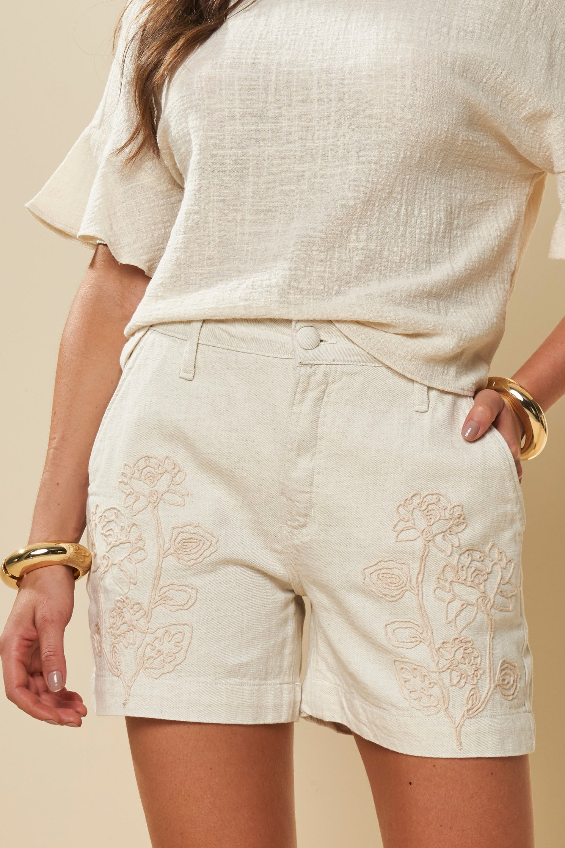 Shorts Celebration em Linho Bordado