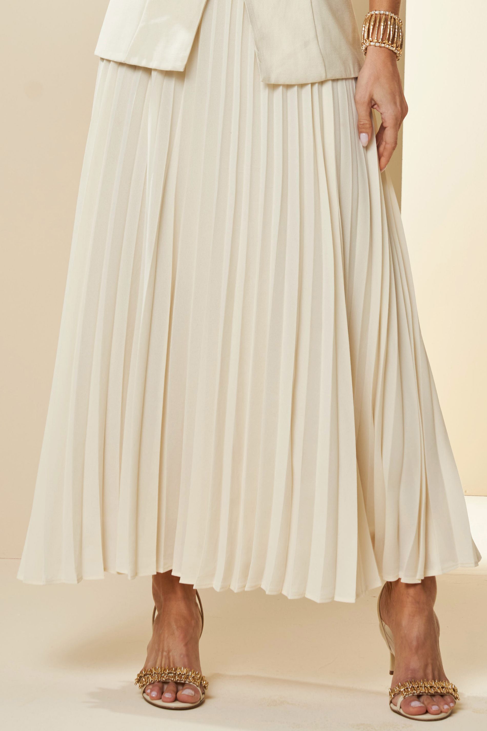 Saia Longa Lusitana Plissada