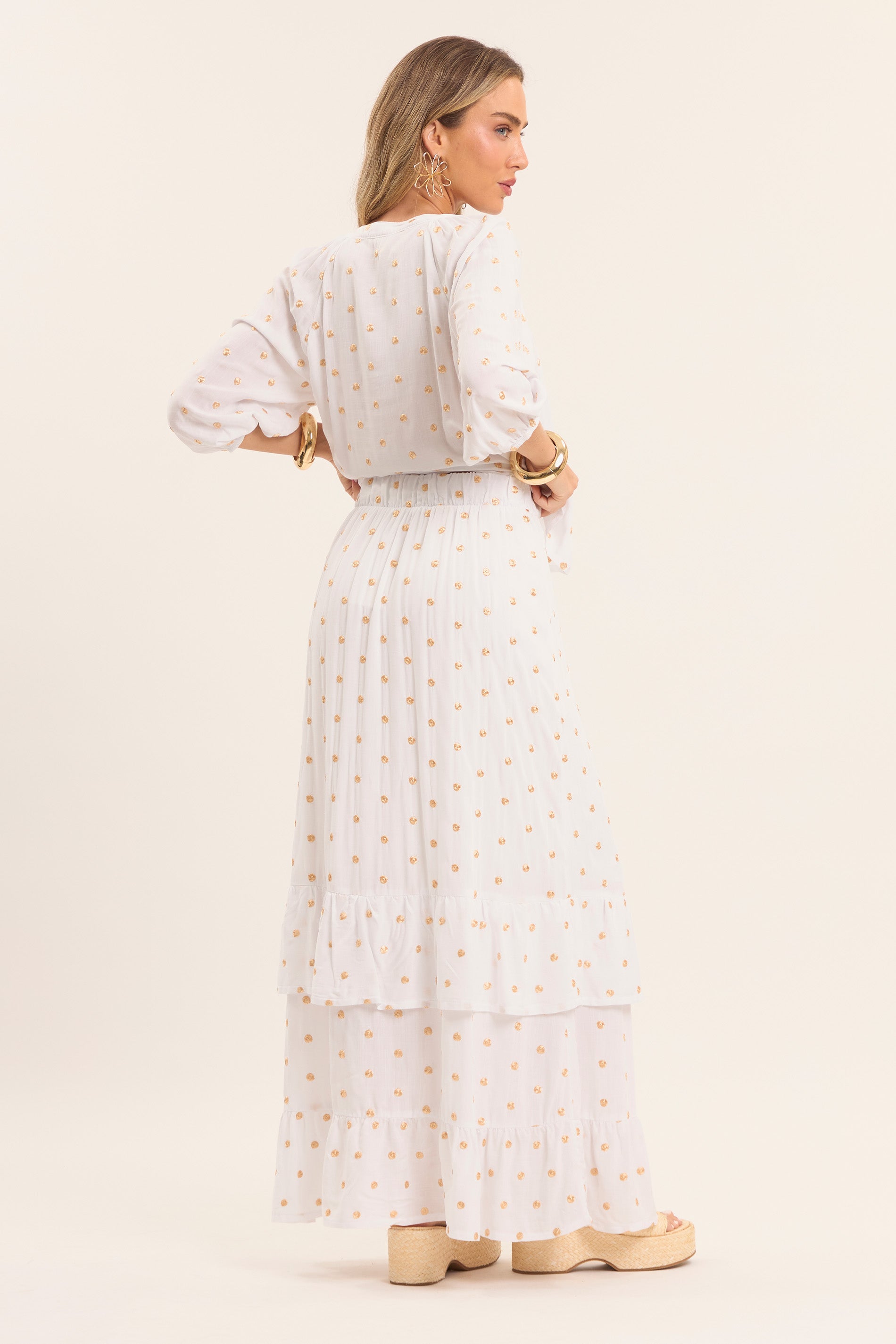 Saia Longa Bordada Celebration em Poá Dourado