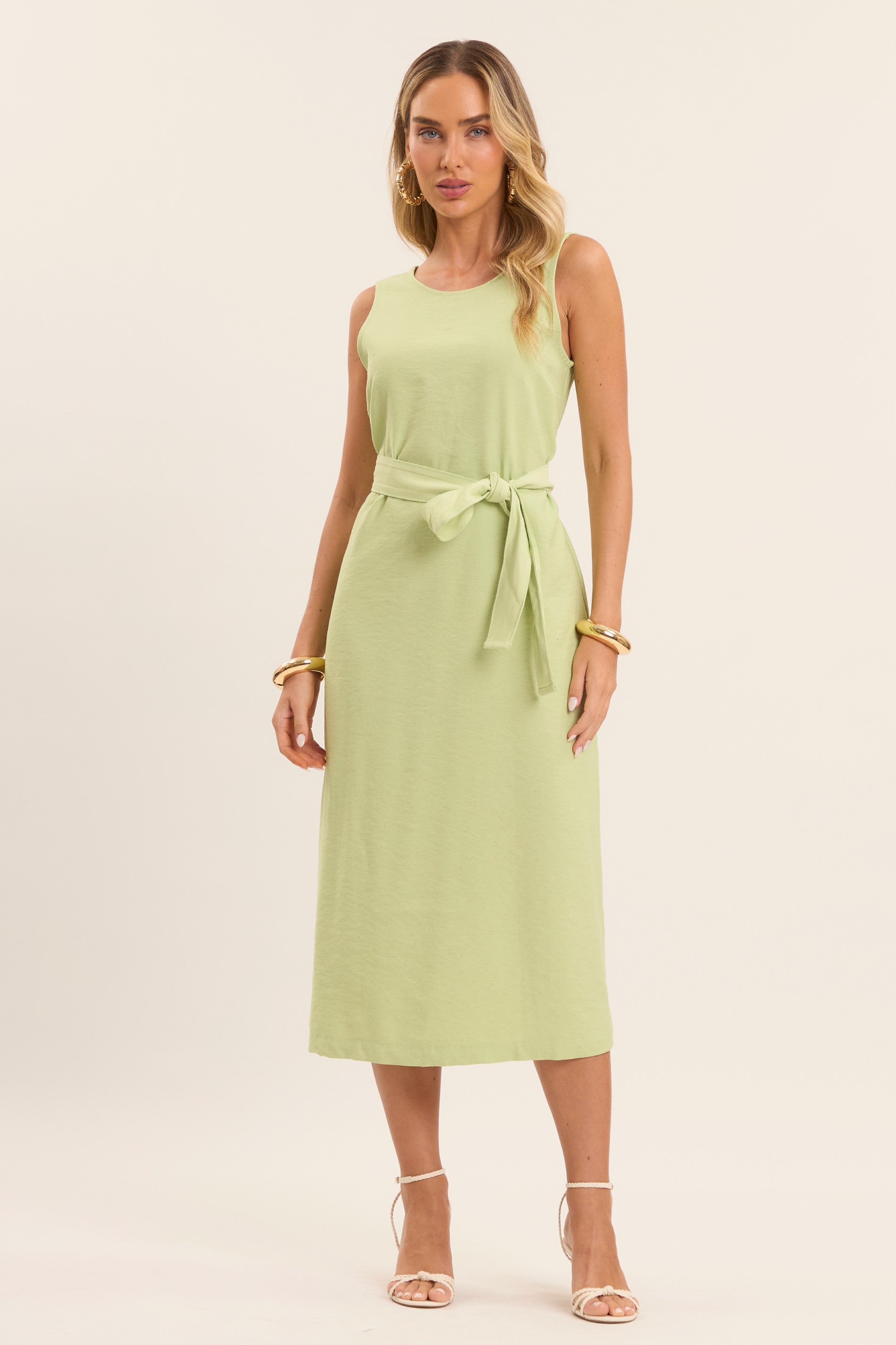 Vestido Midi Brisa em Linho