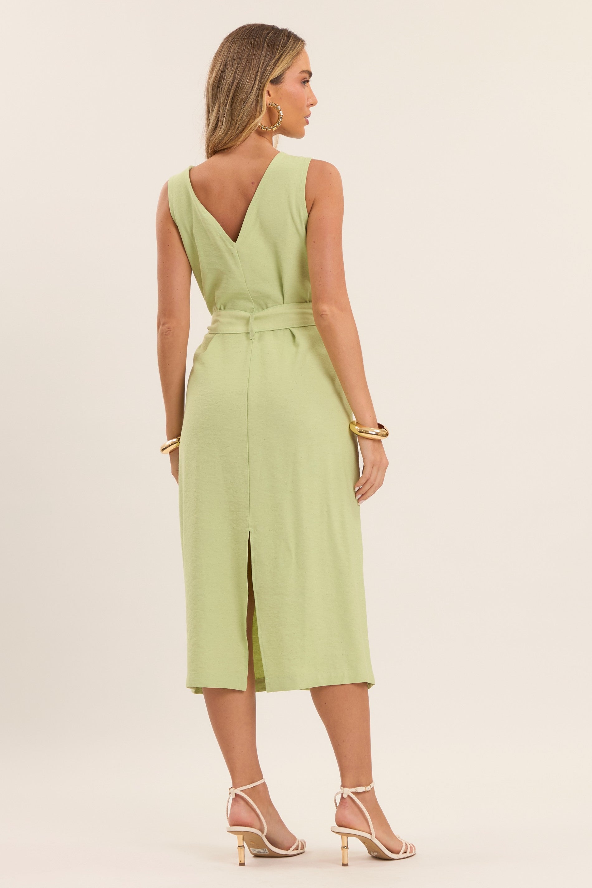 Vestido Midi Brisa em Linho