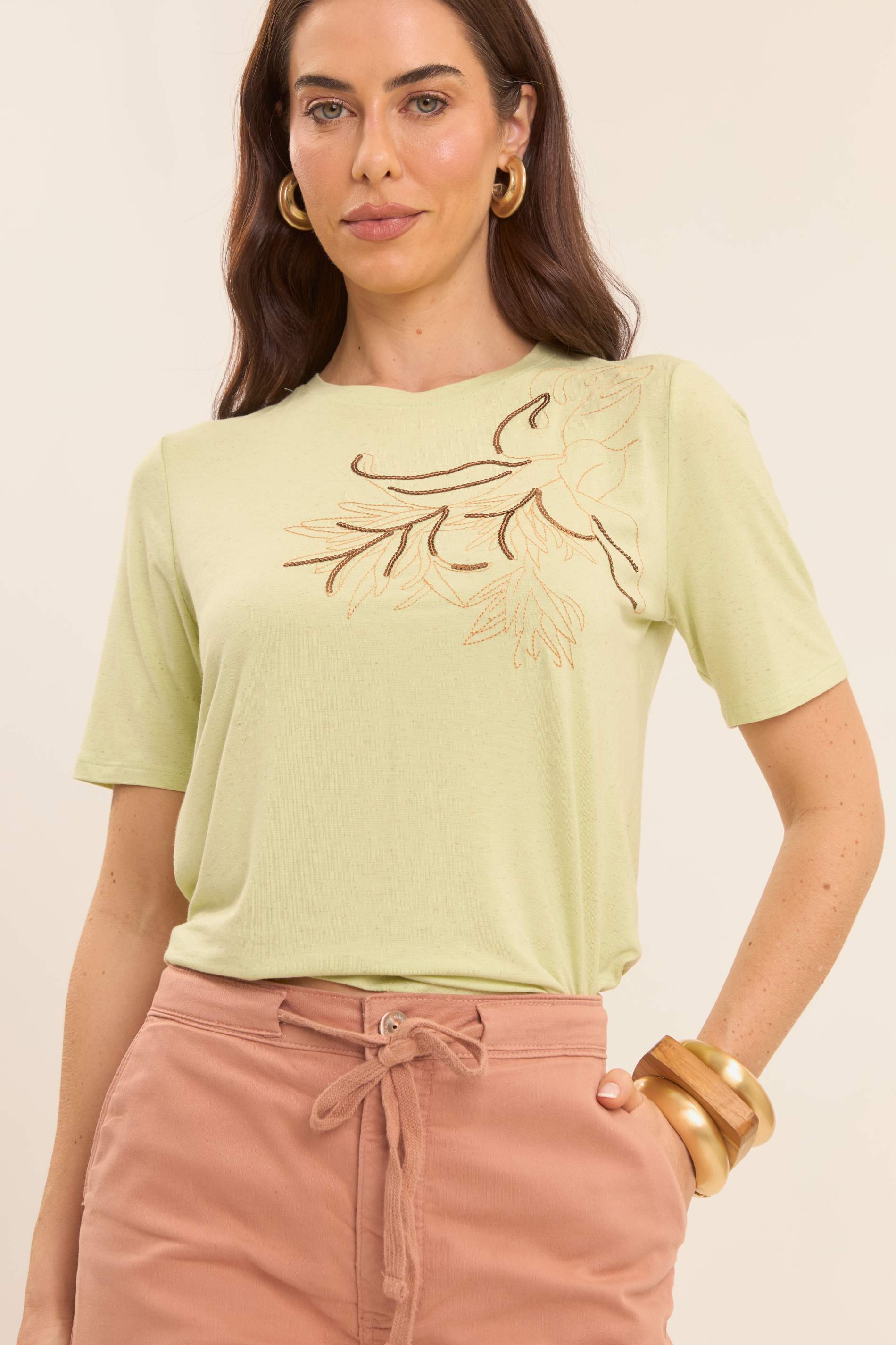 T-Shirt Brisa Bordada