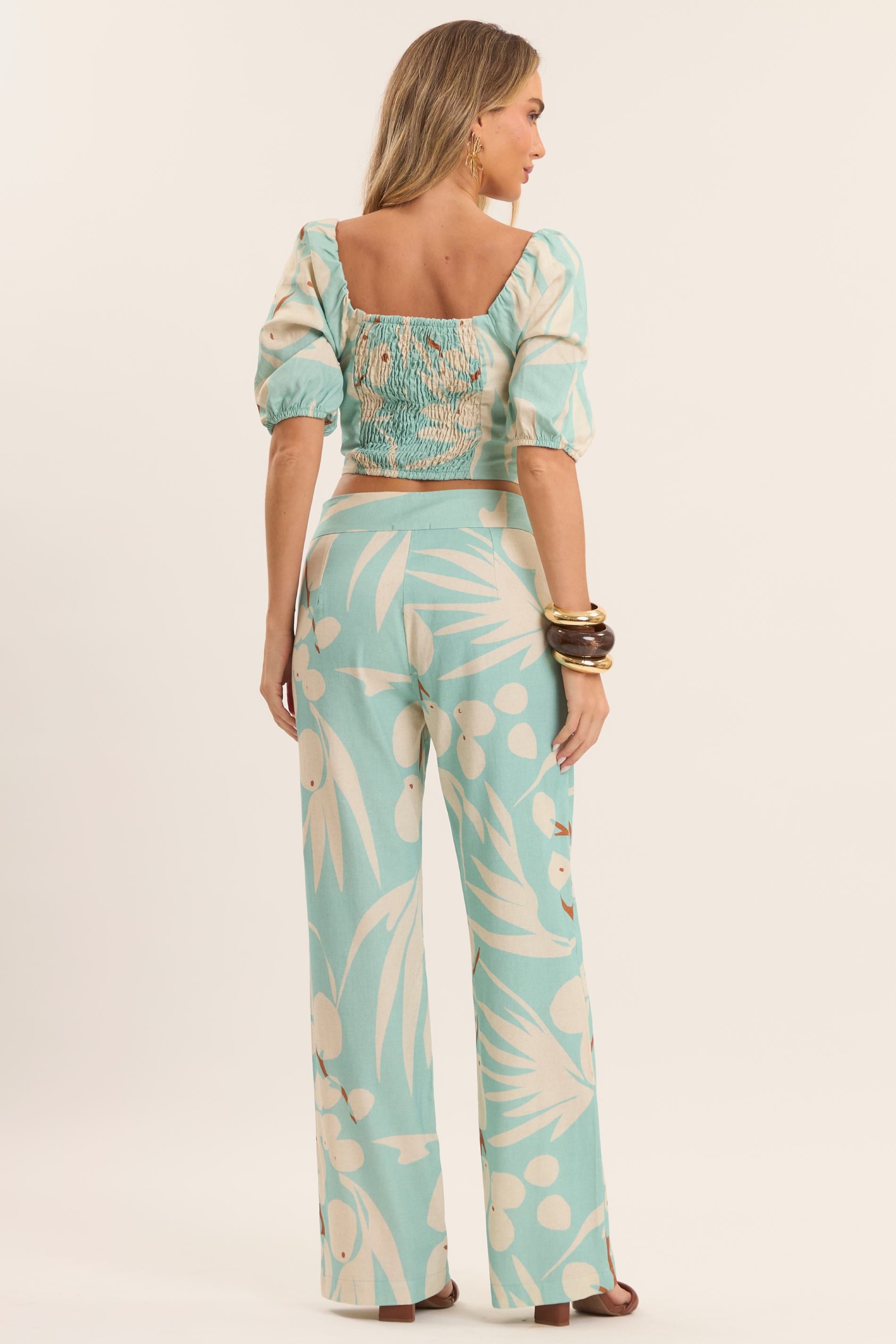 Blusa Cropped Oliva Estampada