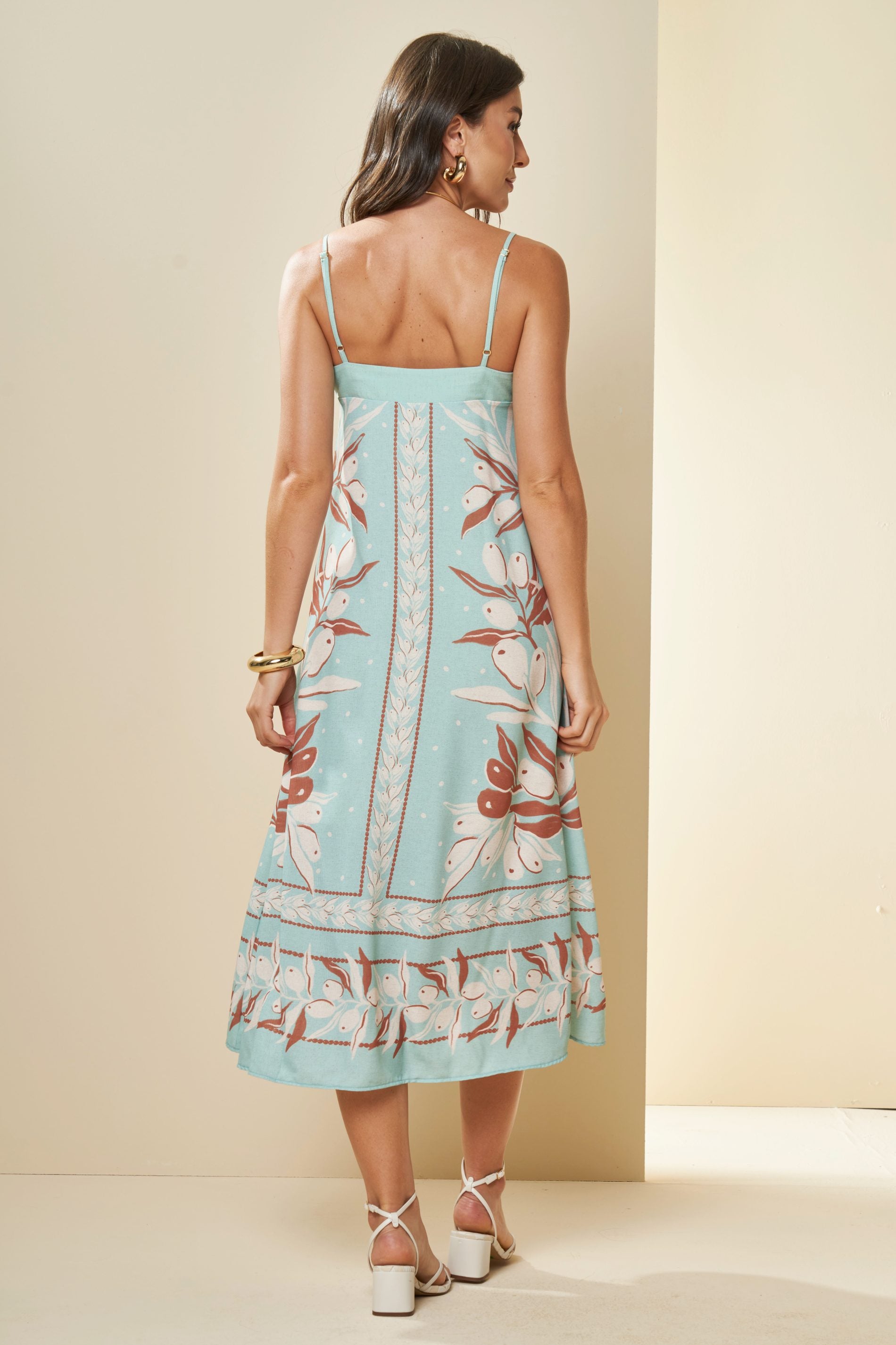Vestido Midi Oliva de Alça Fina