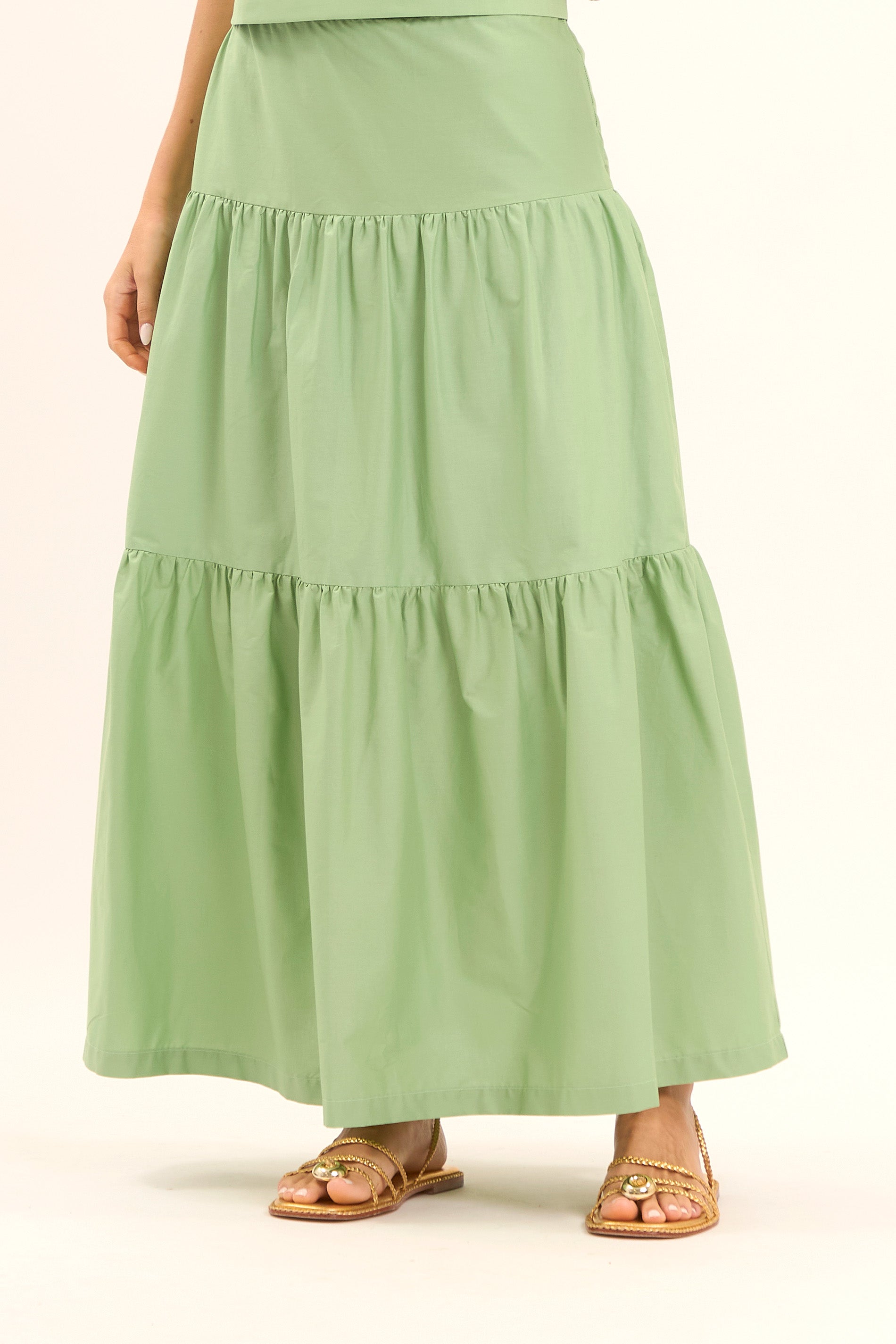 Saia Longa com Babados e Modelagem Ampla