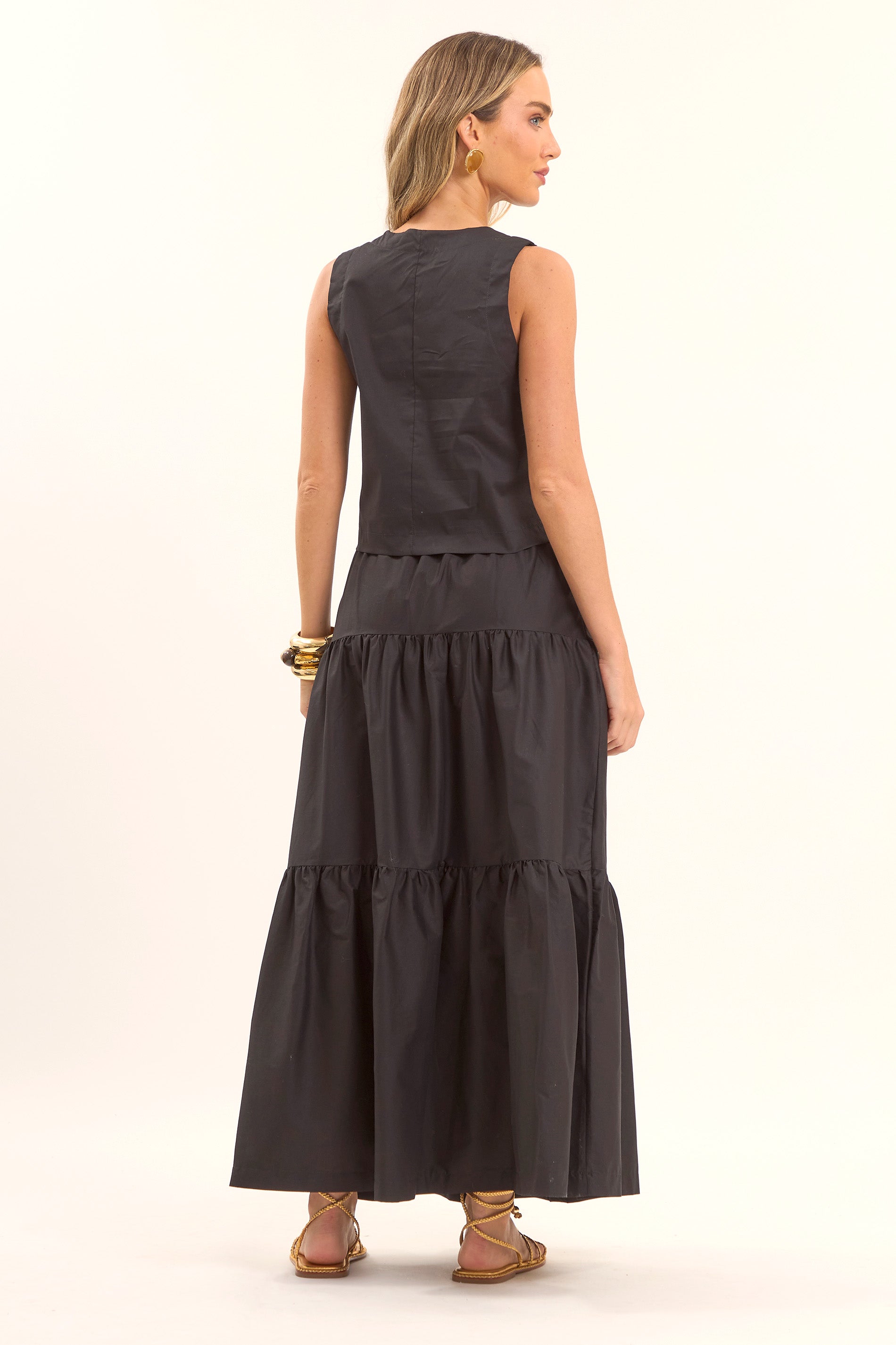 Saia Longa com Babados e Modelagem Ampla