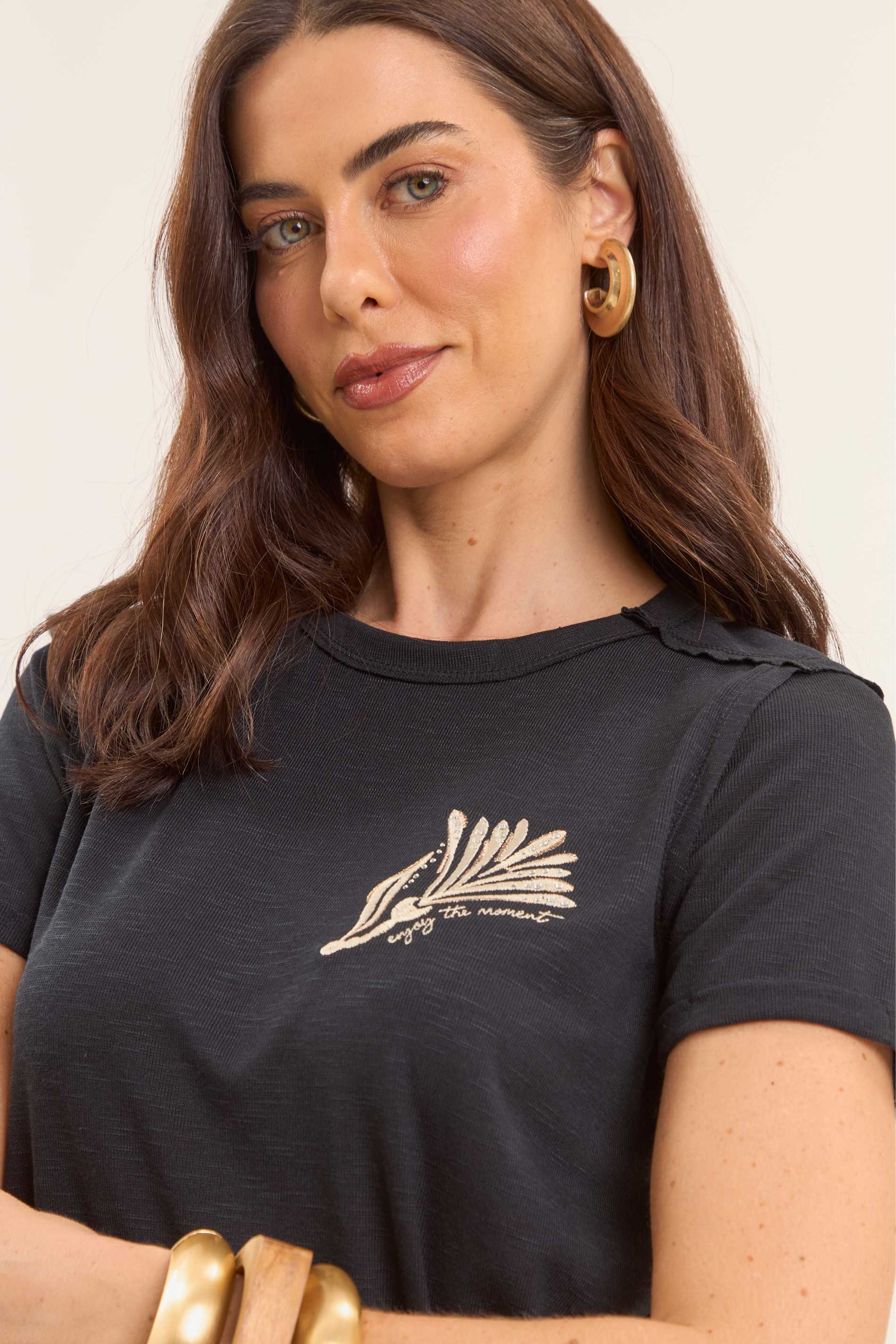 T-Shirt de Manga Curta Boho com Bordado Frontal