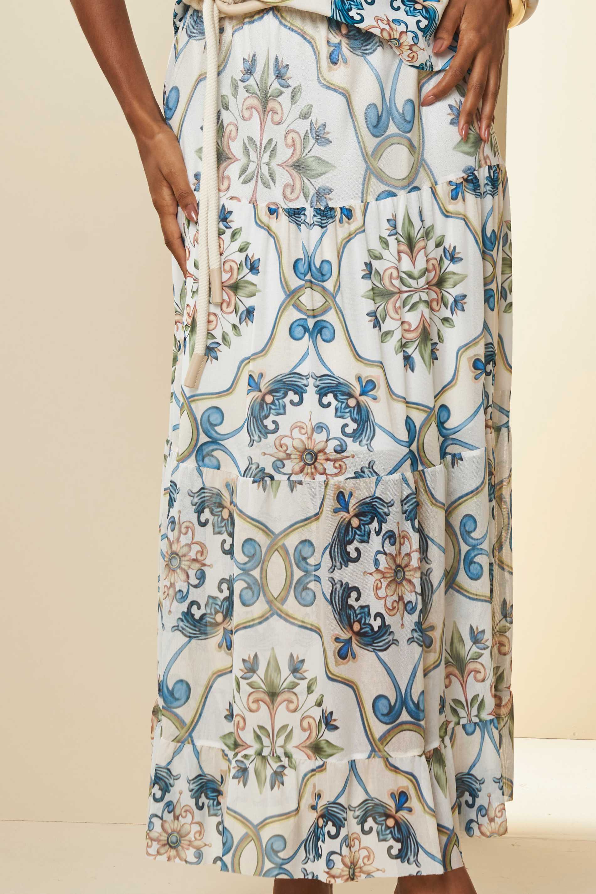 Saia Longa Tropical Estampada com Babados