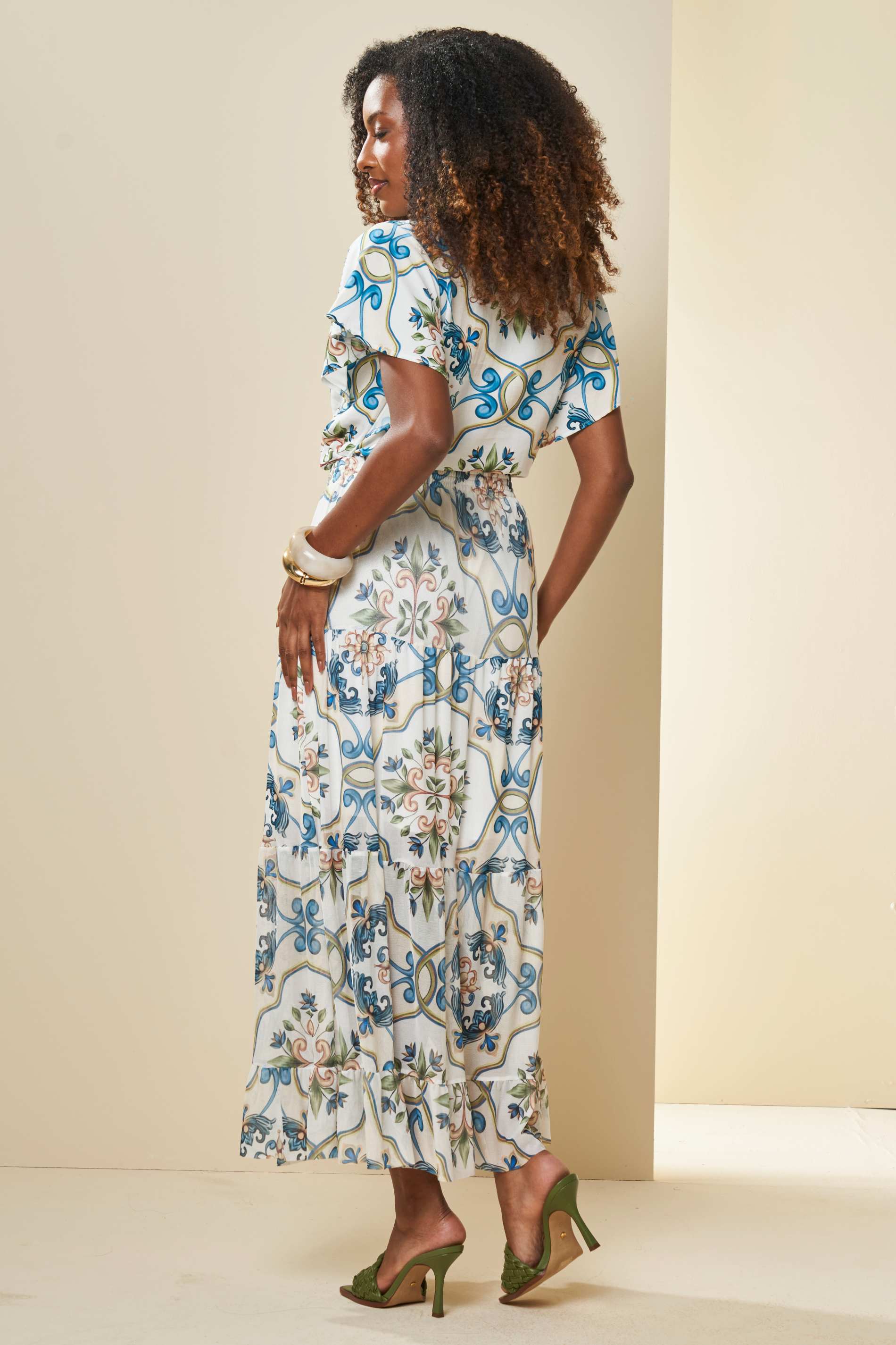 Saia Longa Tropical Estampada com Babados