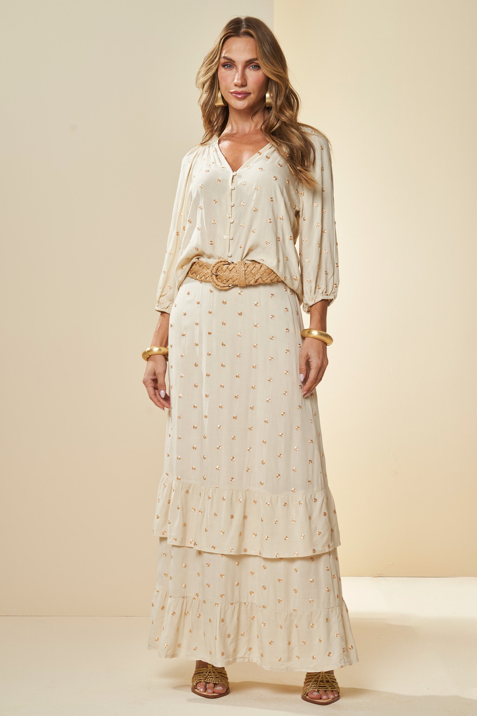 Camisa com Estampa Celebration em Poá Dourado