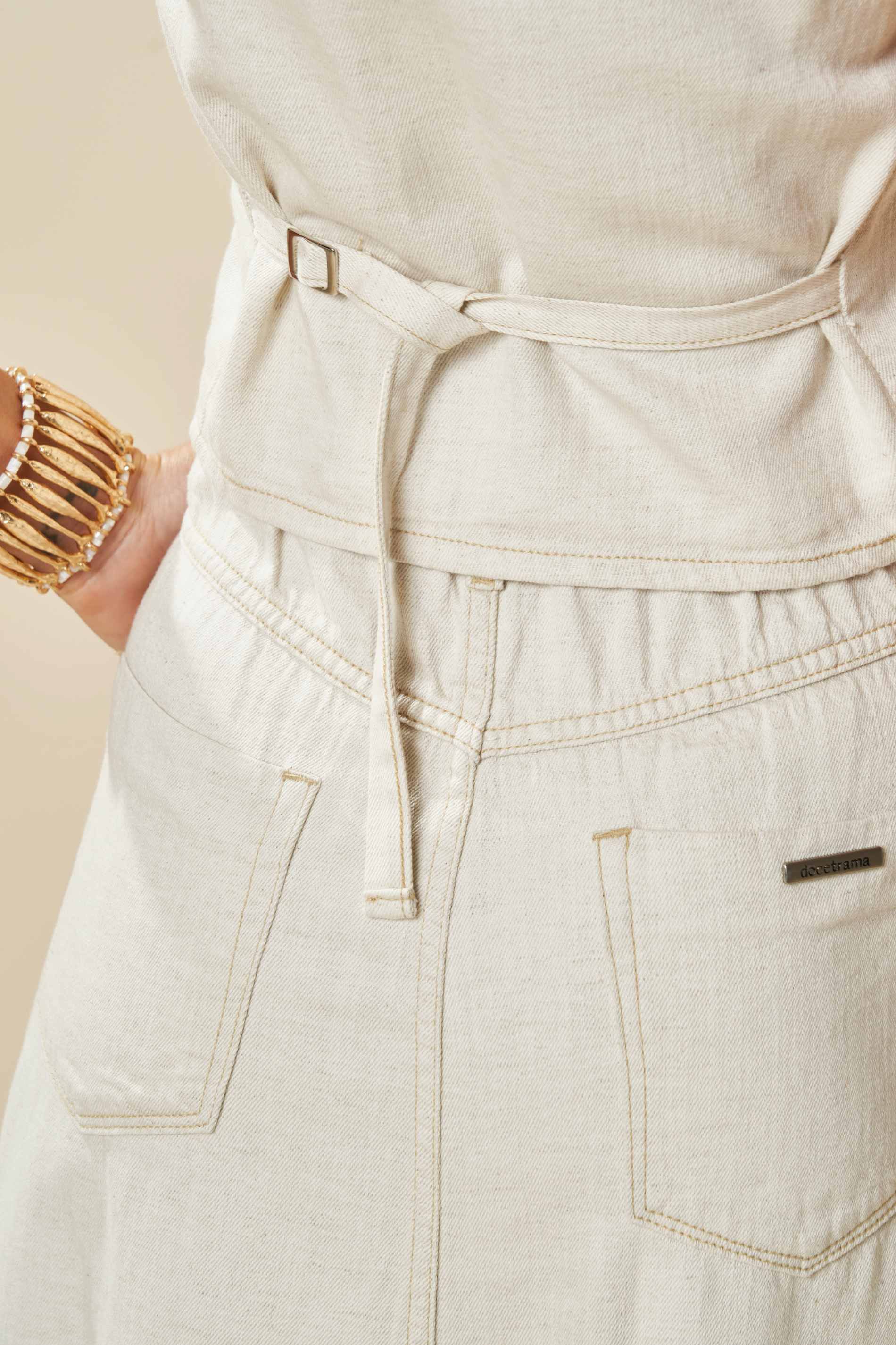 Saia Midi Veraneio em Linho