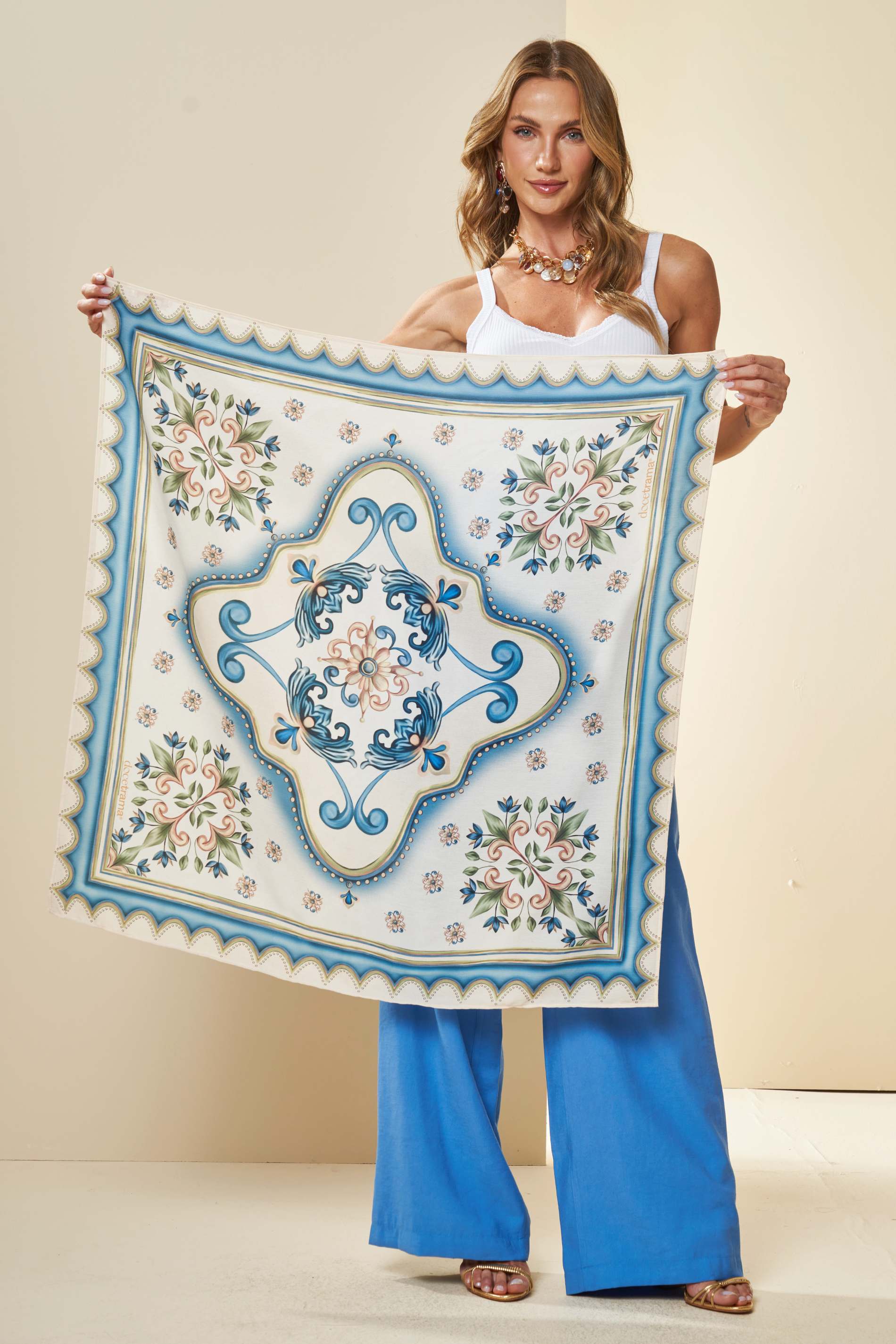 Lenço Oliva Estampado