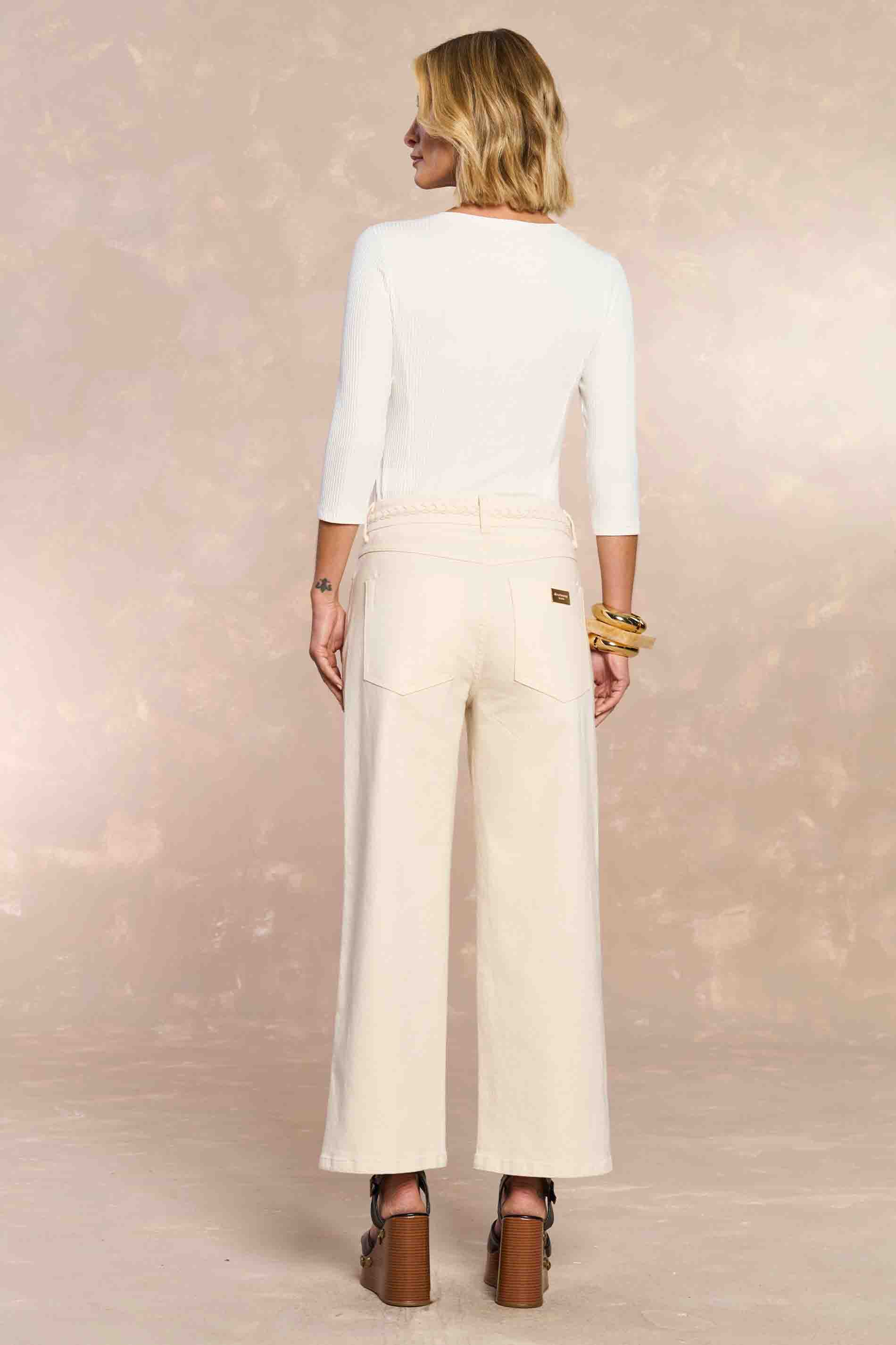 Calça Wide Cropped Trend Soft Garden em Sarja