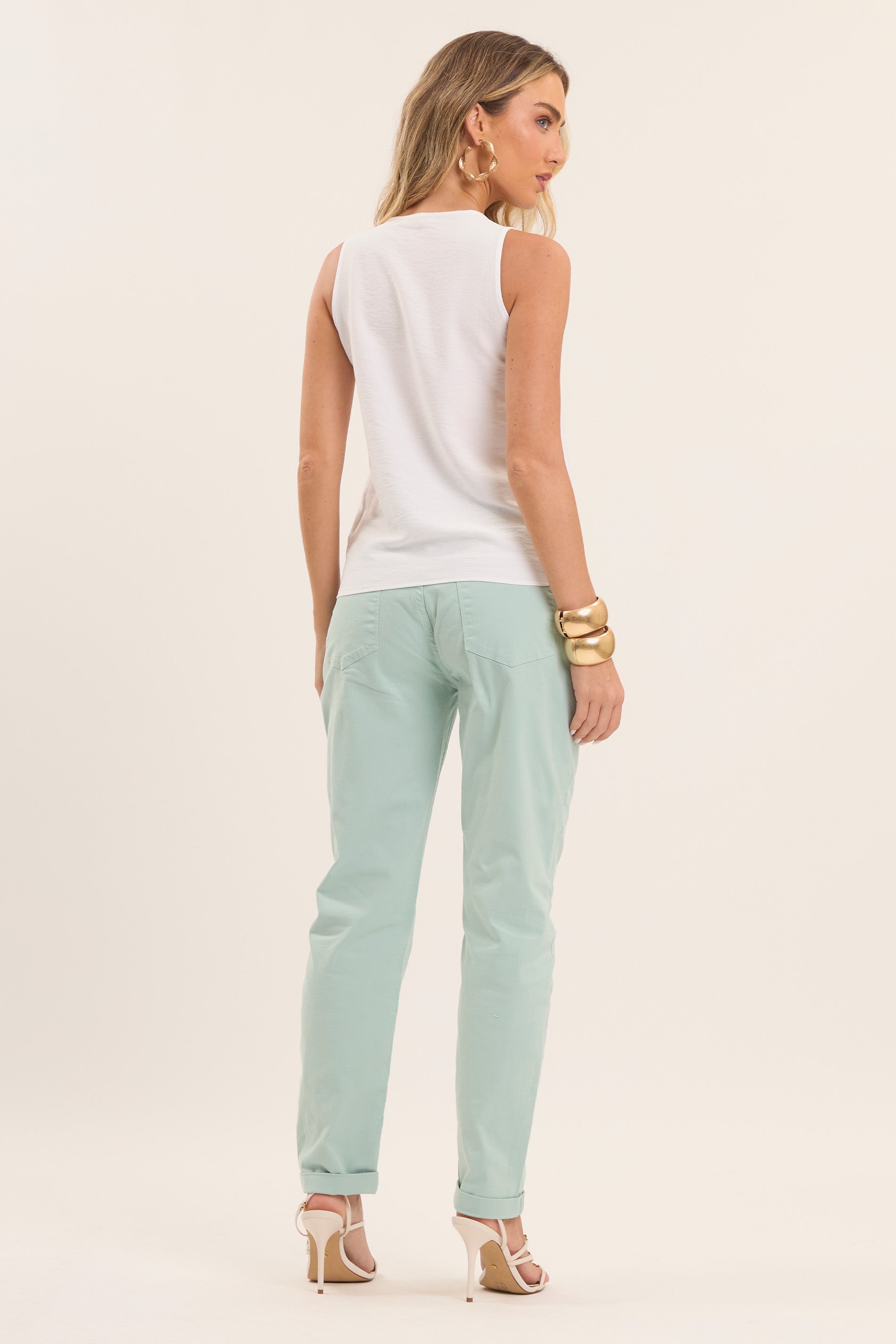 Blusa Nature com Alças Largas e Decote Coração