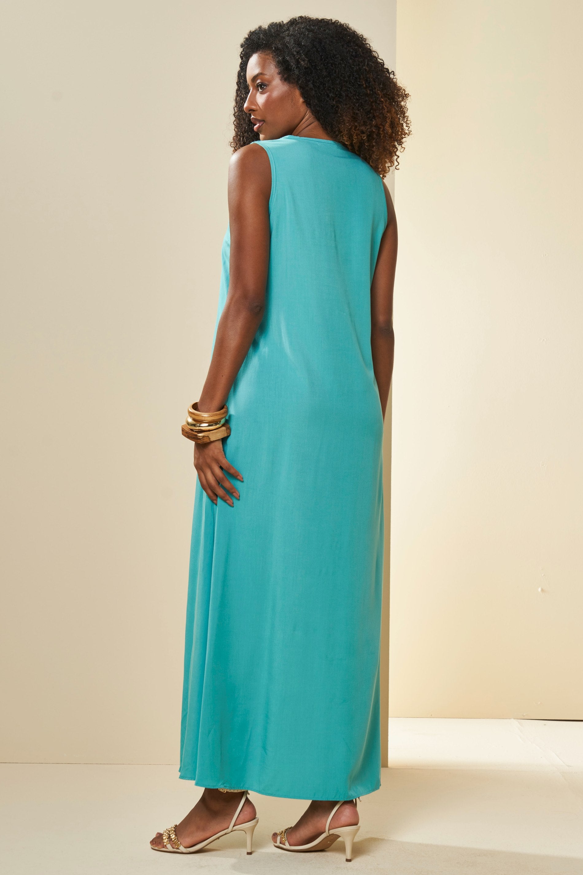 Vestido Longo Oliva em Viscose