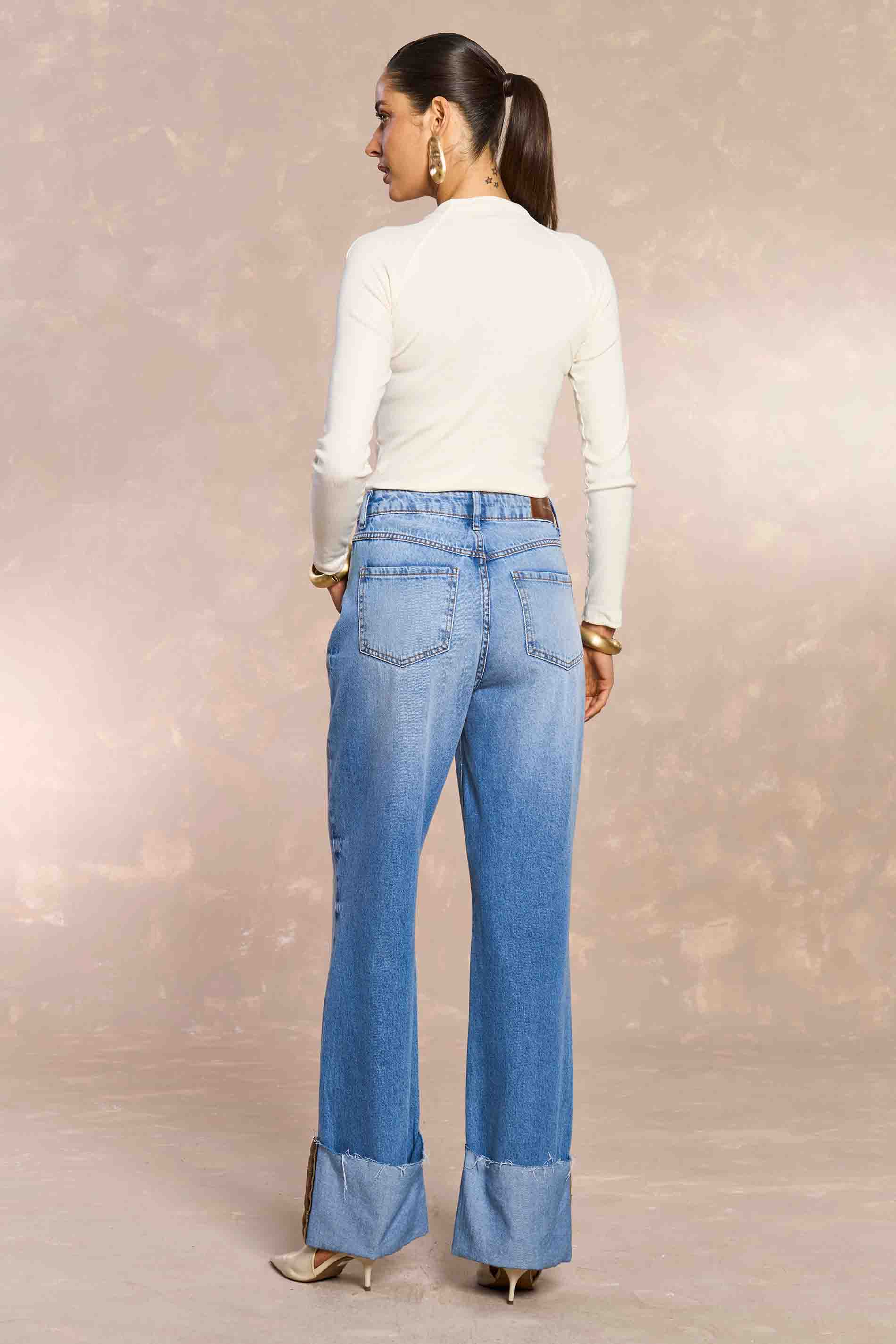 Calça Reta Peônia Tropical Gardem em Denim