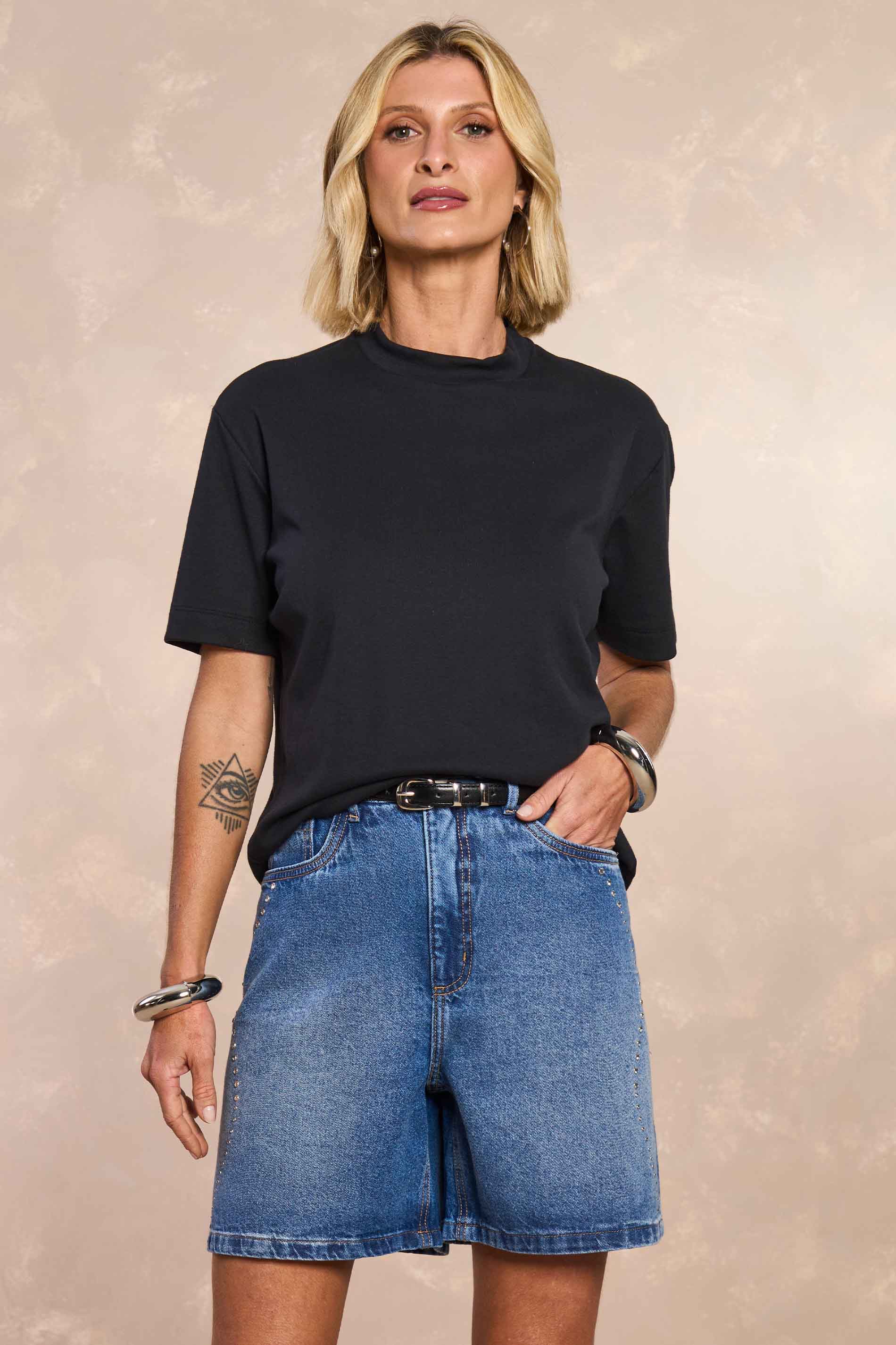 Shorts Mom Retrô Glam em Denim