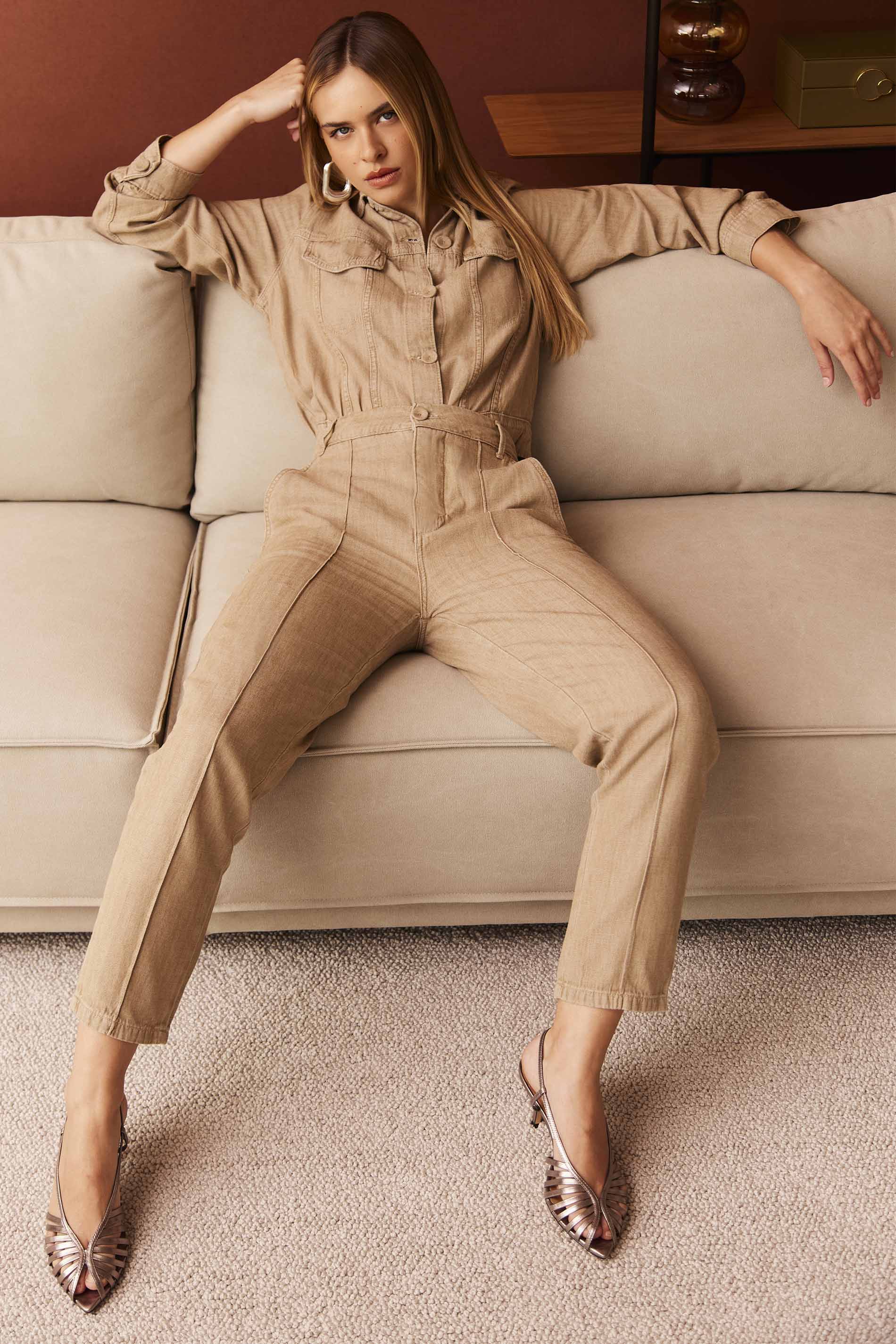 Calça Carrot Peônia Jardim Boho em Linho