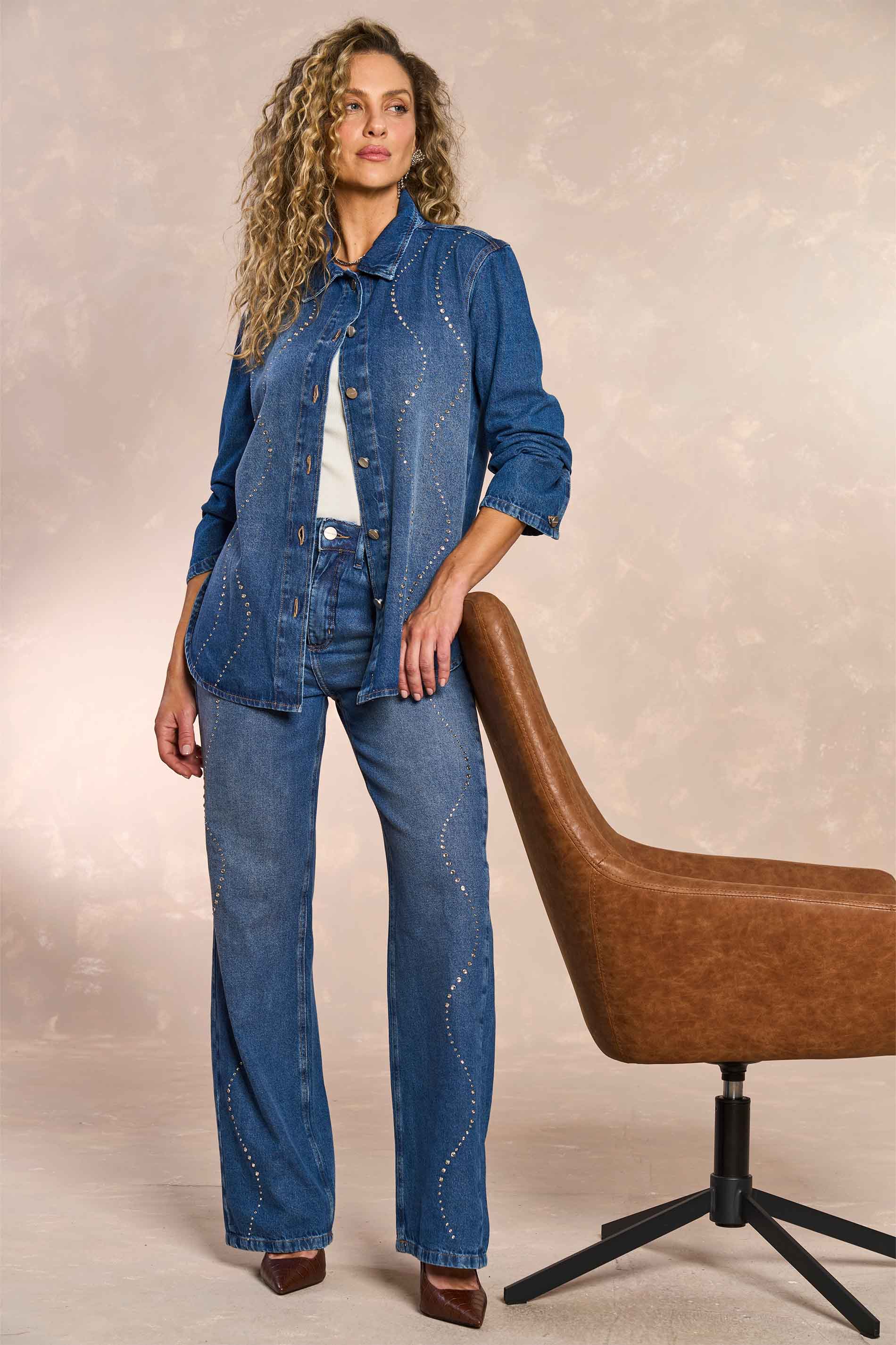 Calça Jeans Retrô Glam em Denim