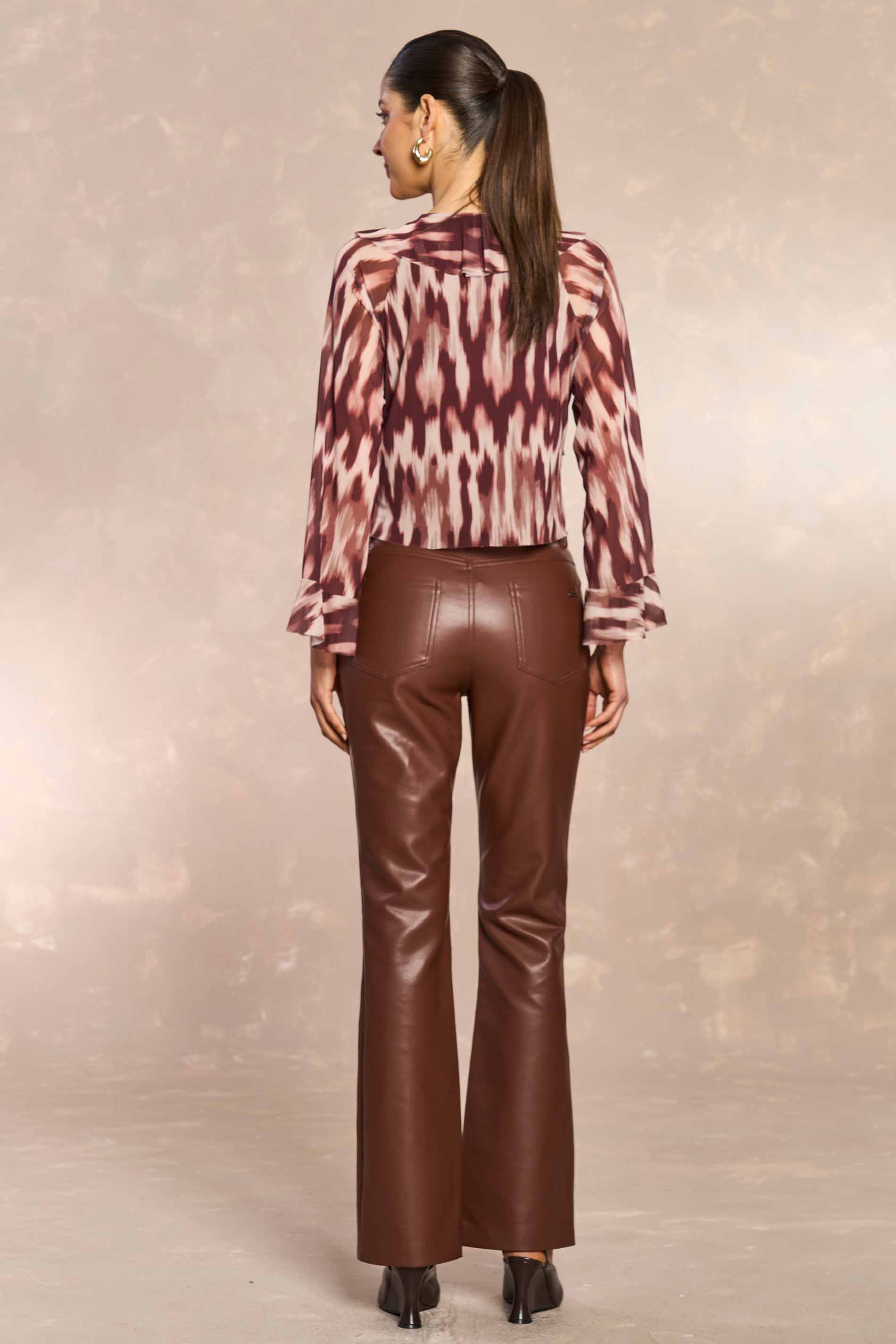 Blusa de Manga Longa Ethnic Blur em Tule