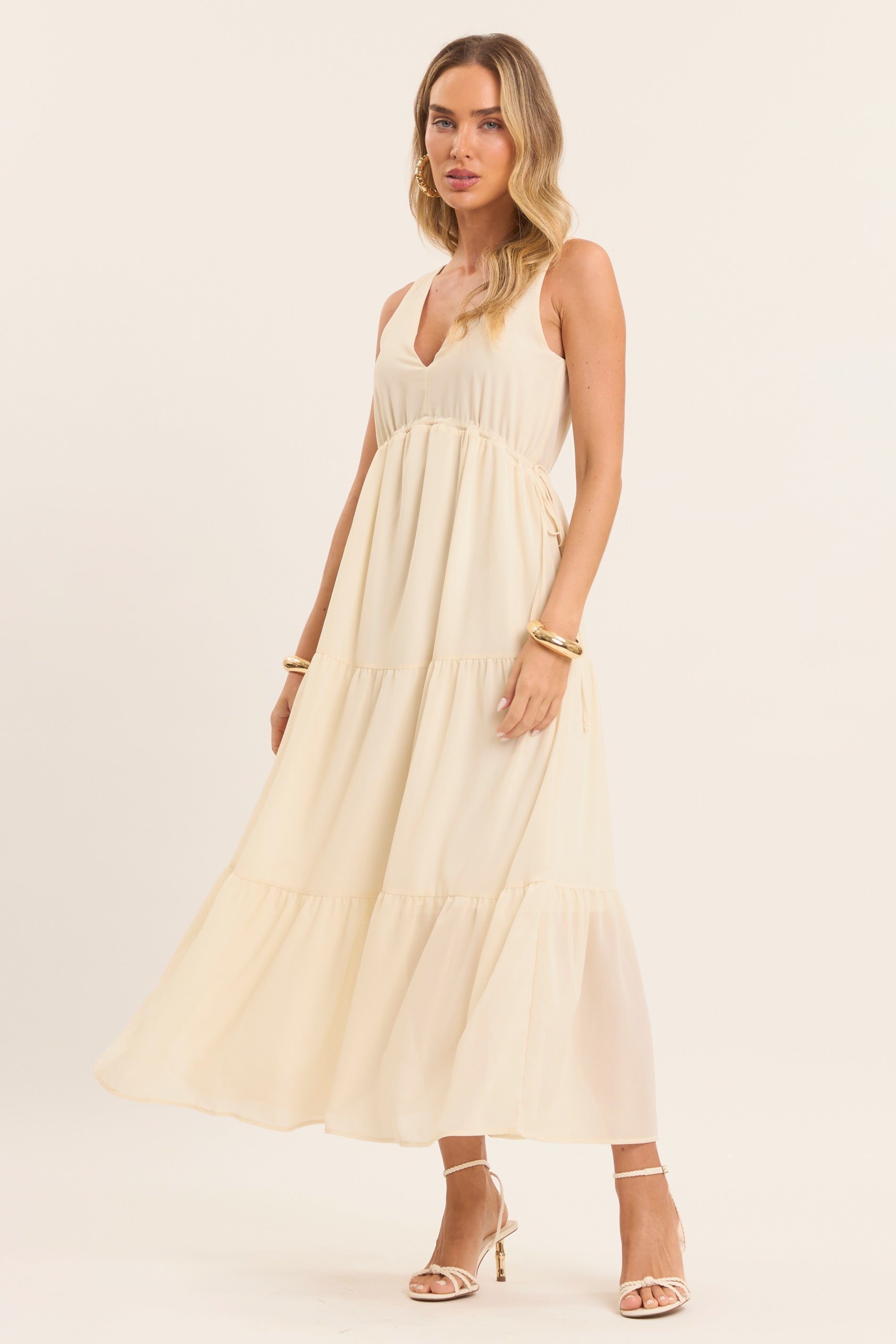 Vestido Midi Romantic em Chiffon